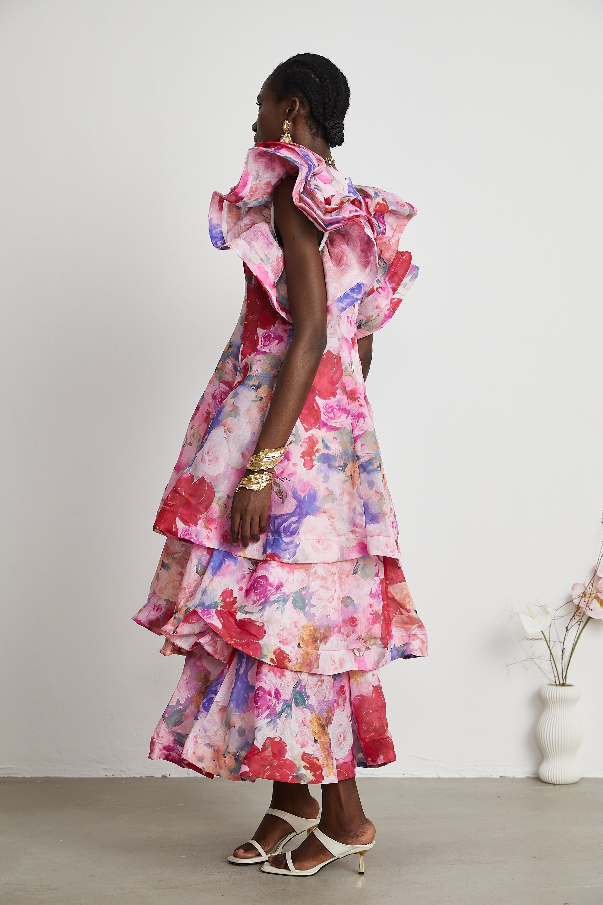 Élodie floral-print ruffled gown