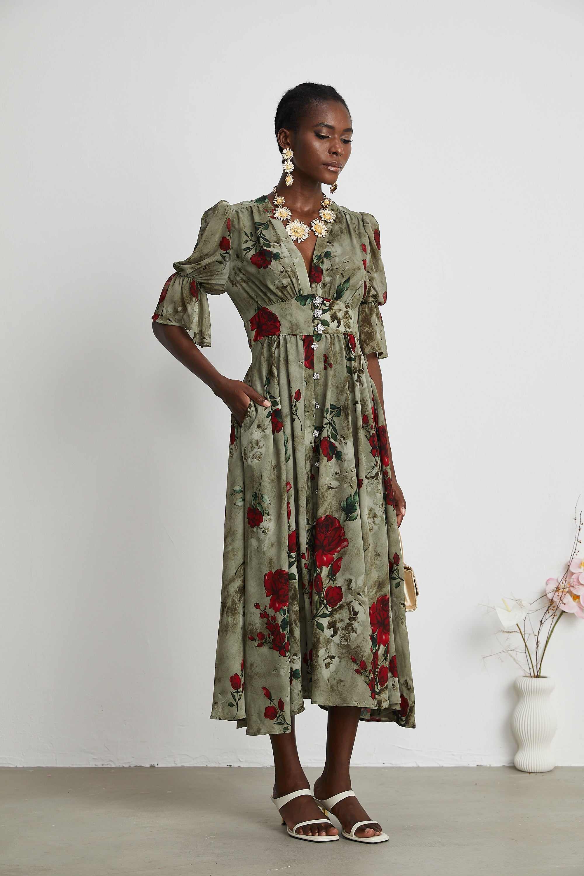 Mélisande floral-print V-neck midi dress