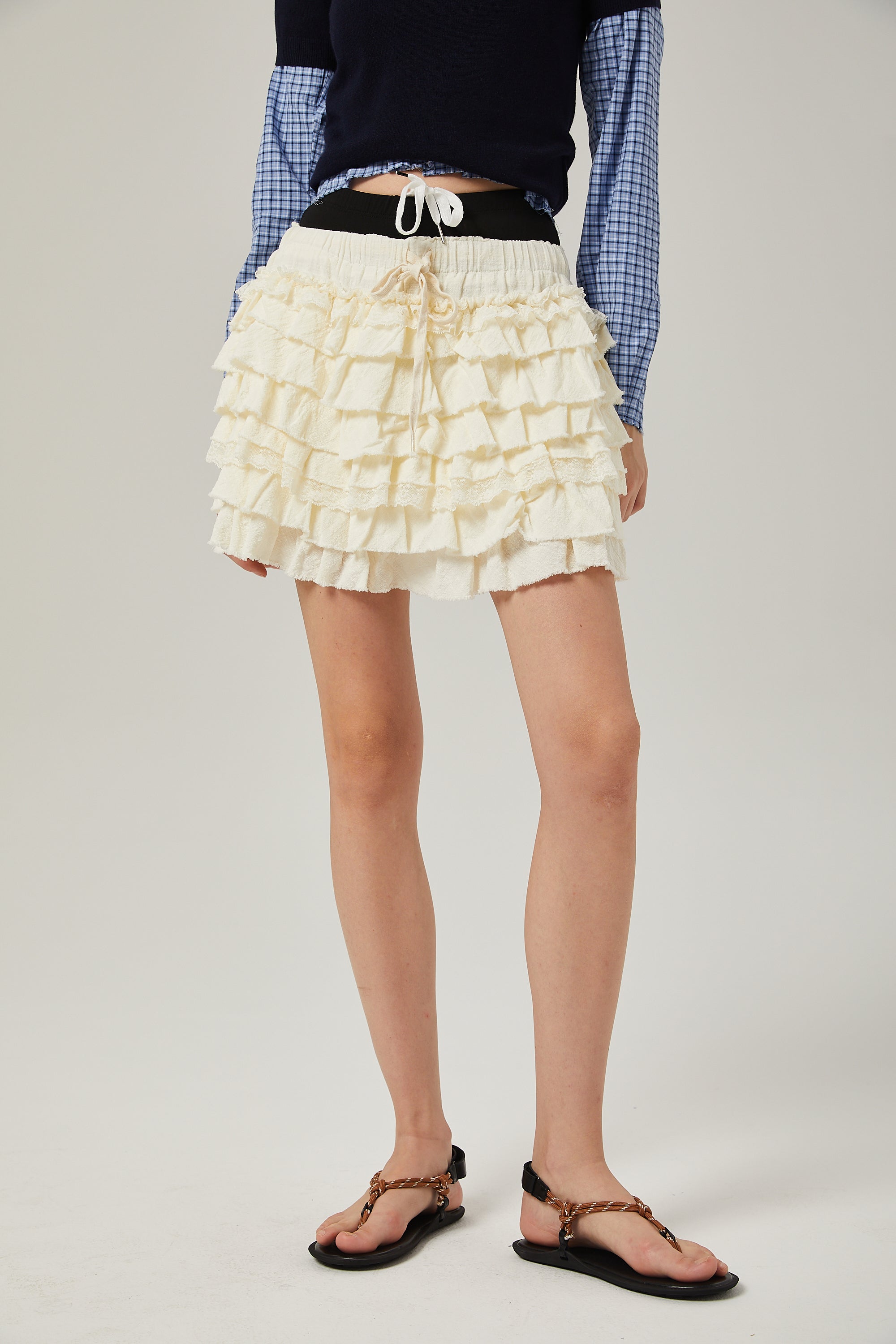 Angélique lace-trimmed tiered skirt