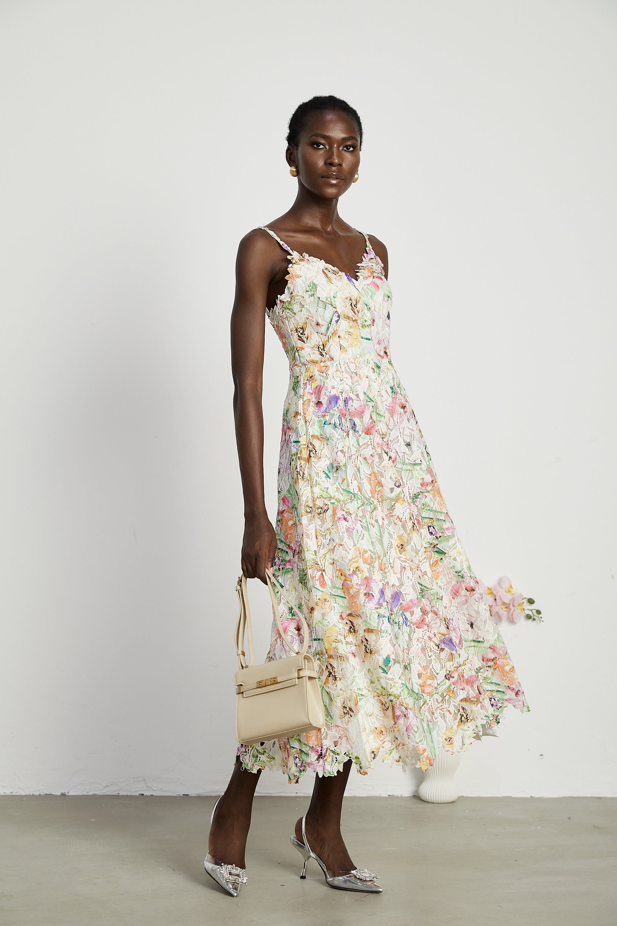 Enora lace floral embroideried midi dress