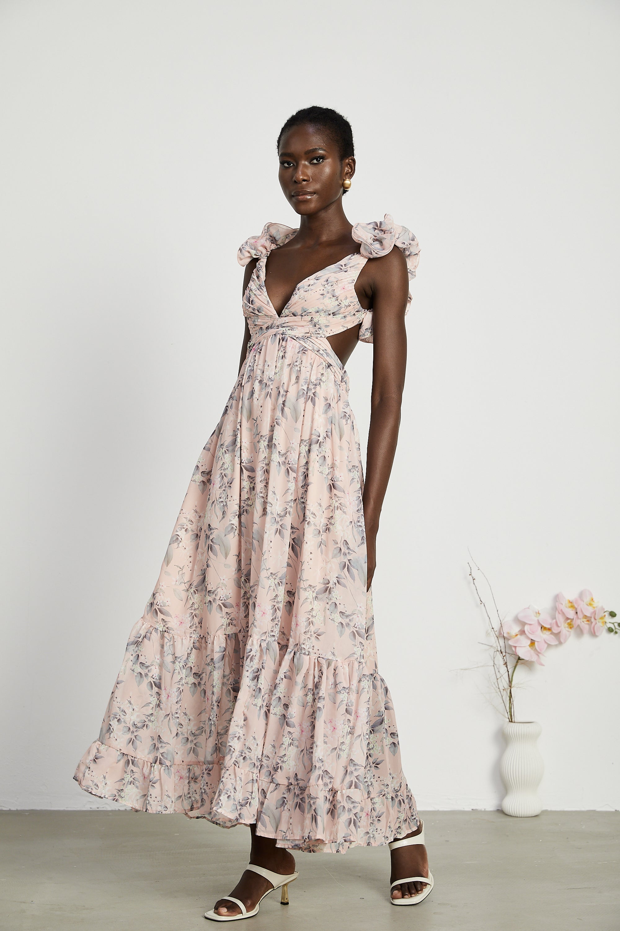 Véronique Maxikleid mit Cut-outs und Blumenprint 