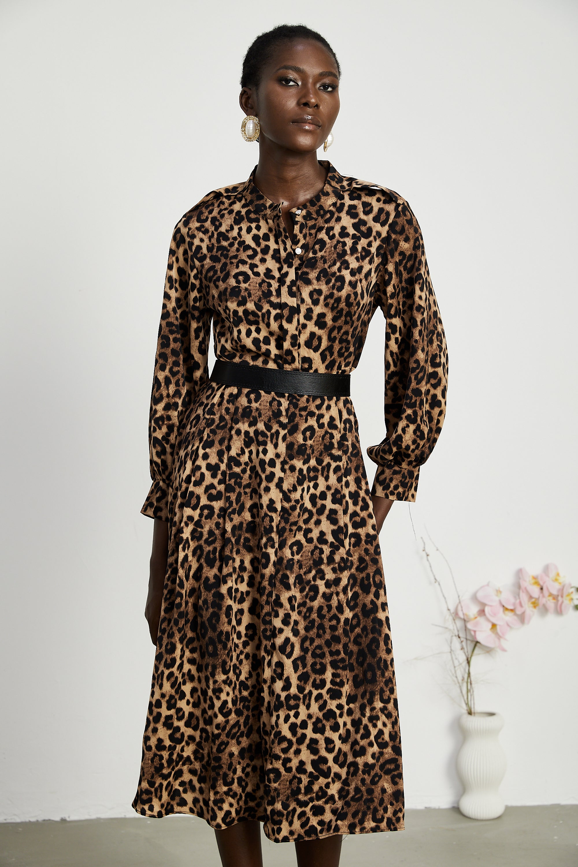 Geneviève leopard-print midi dress