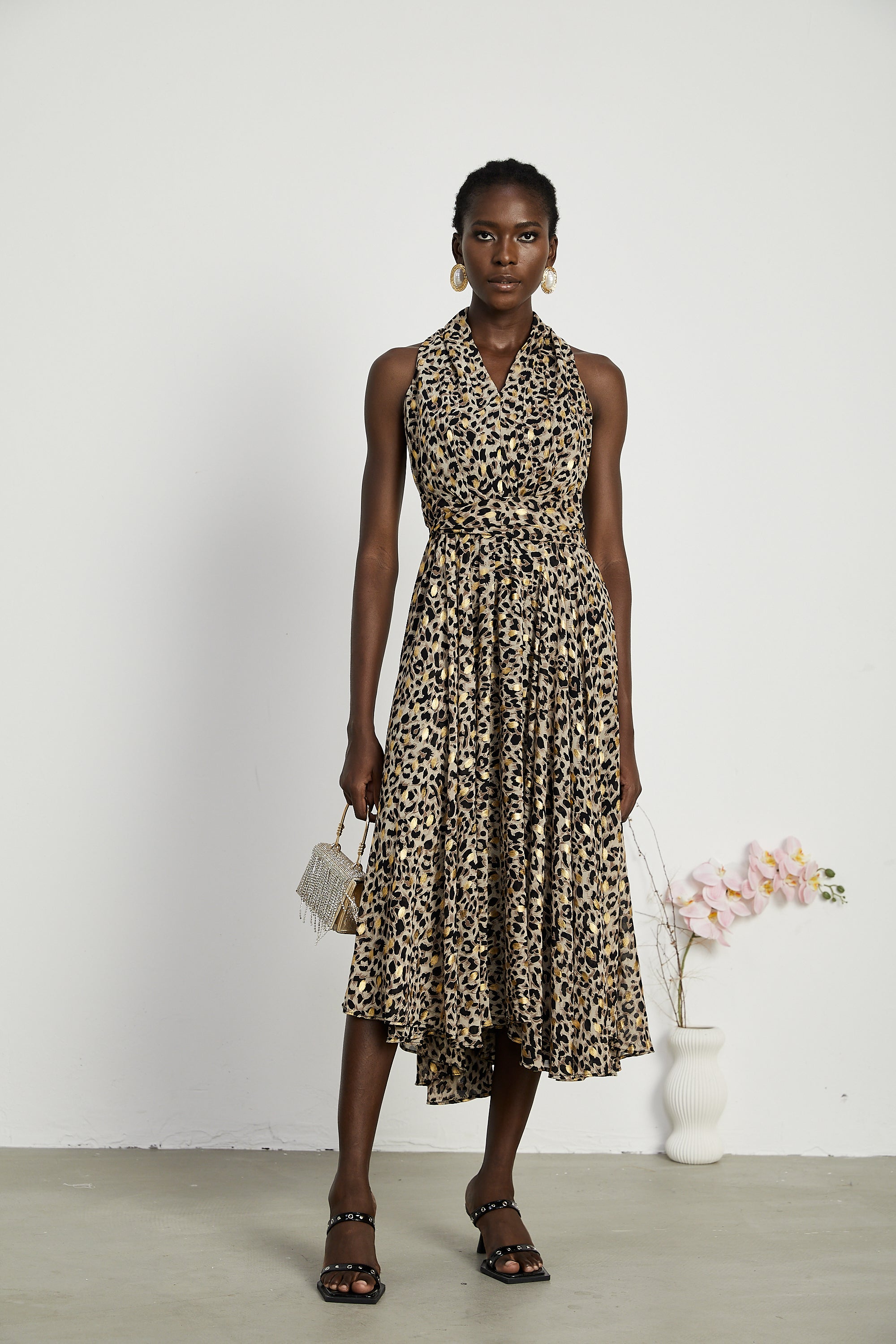 Angélique V-neck leopard-print midi dress