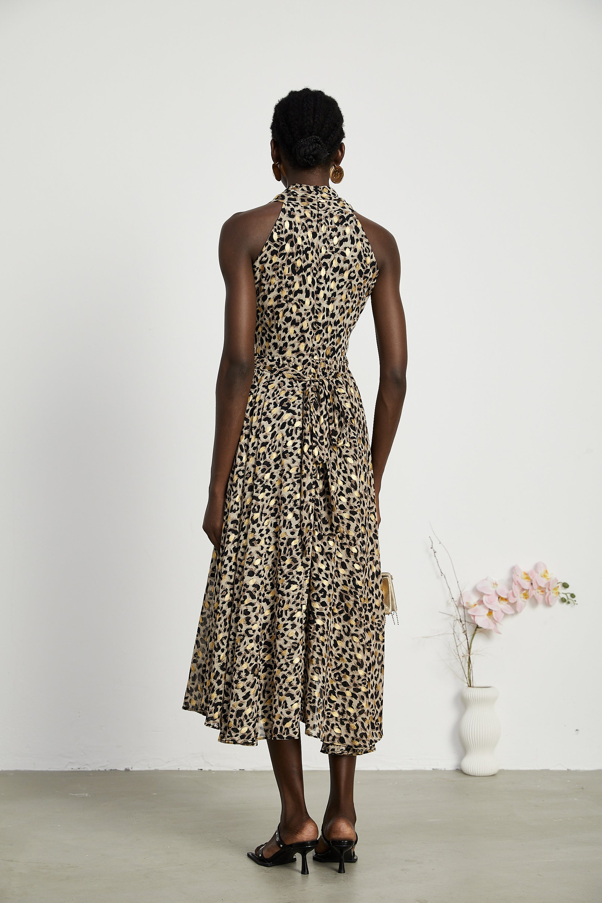Angélique V-neck leopard-print midi dress