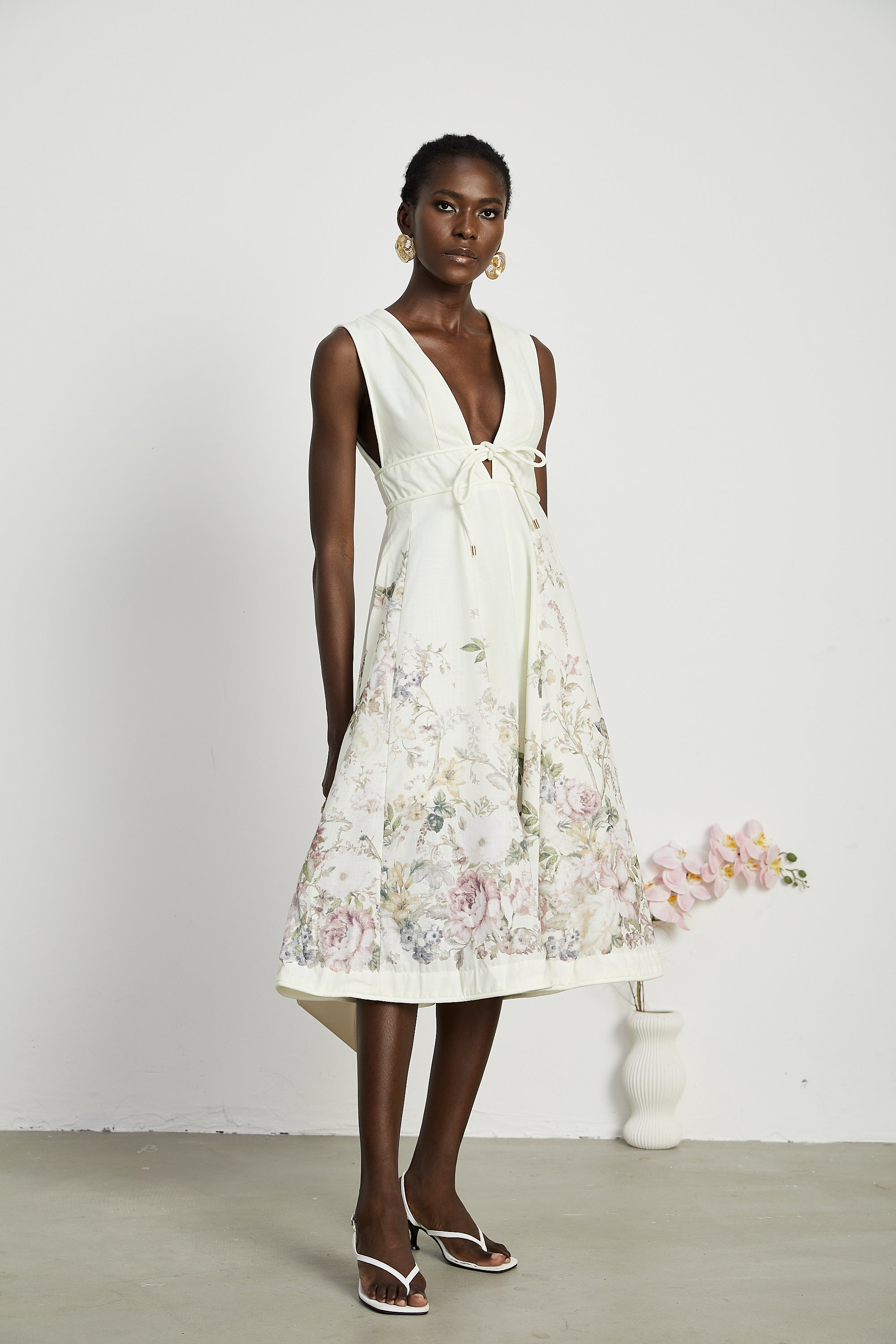 Sonia floral-print sleeveless midi dress in White