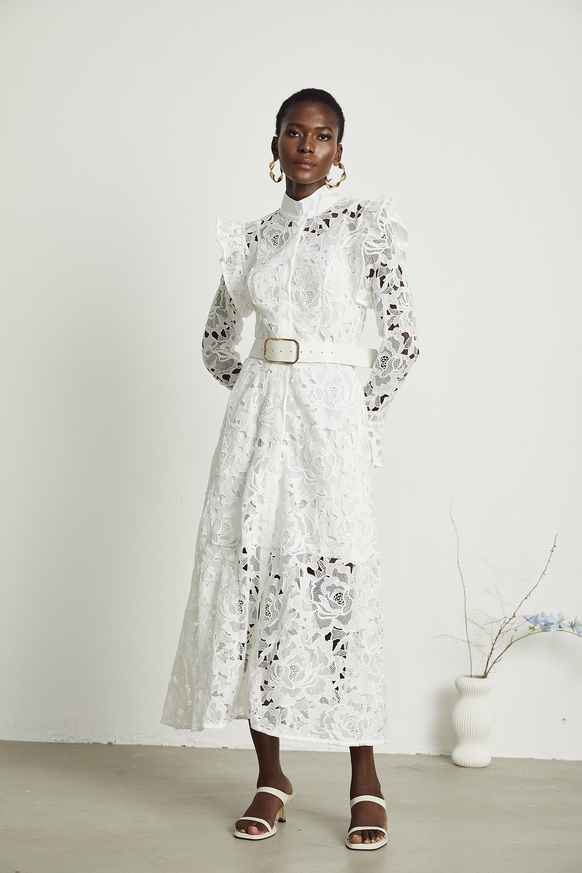 Noémie floral-embroidered midi dress in White