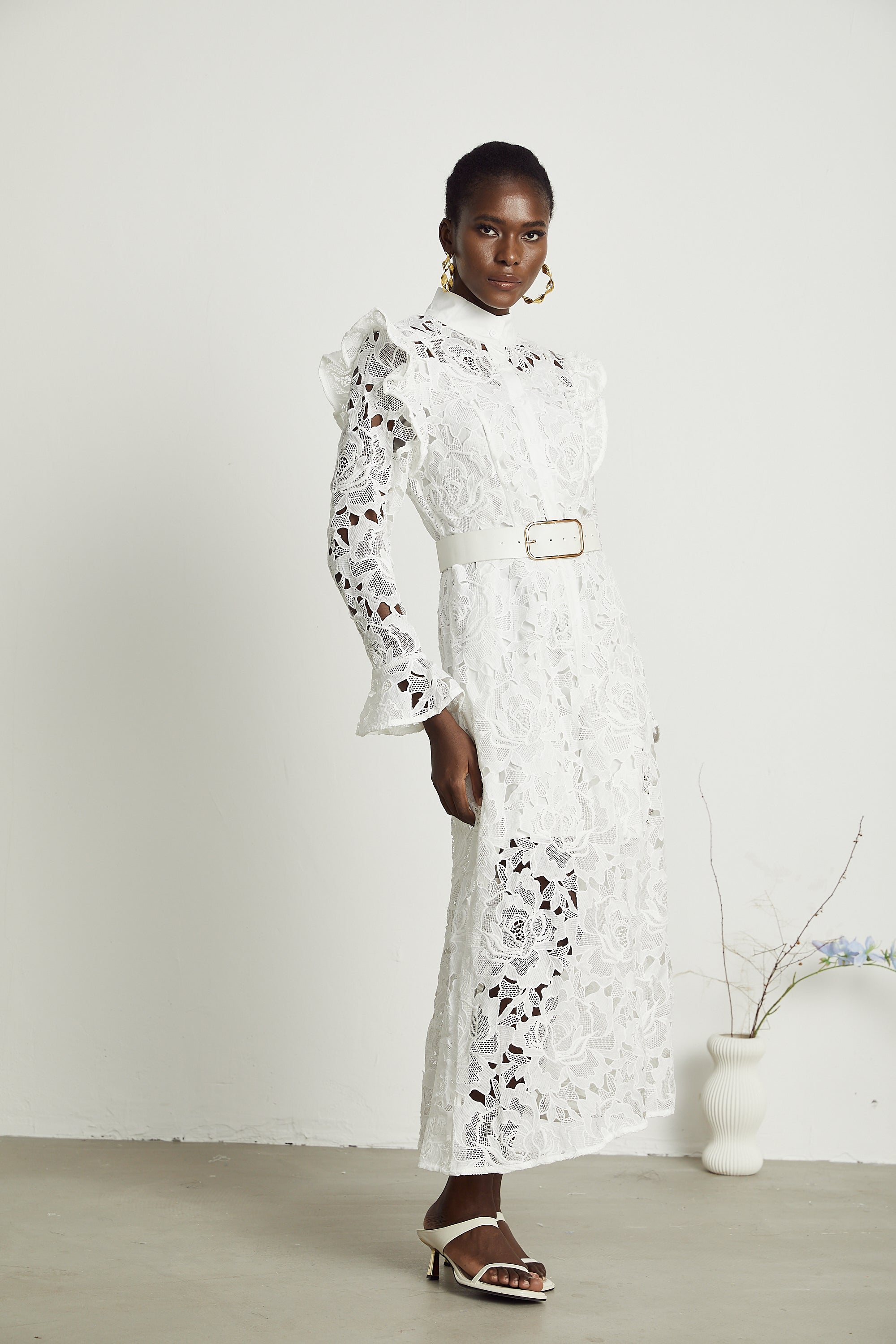 Noémie floral-embroidered midi dress in White