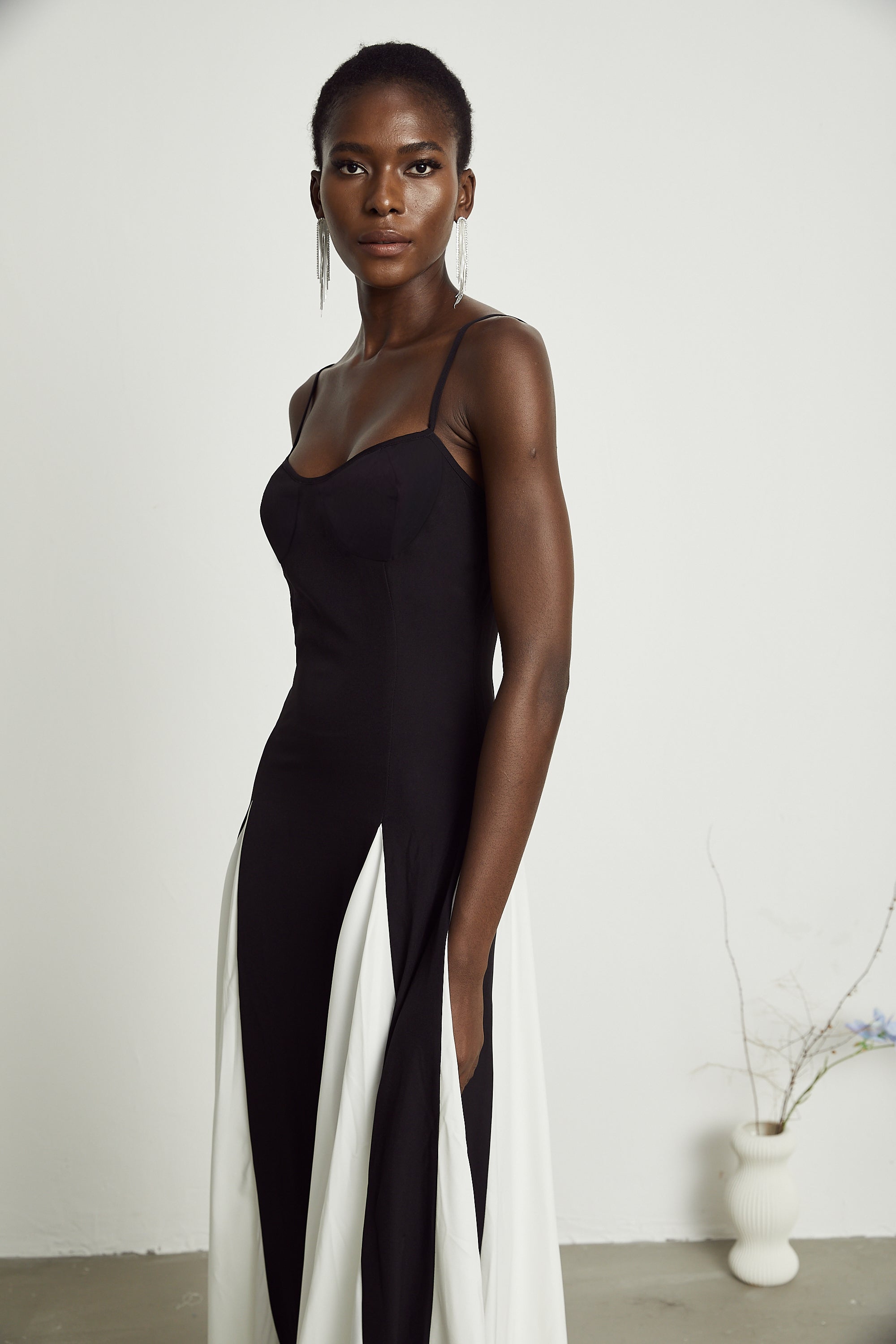 فستان ماكسي مطوي بألوان متباينة من صوفي