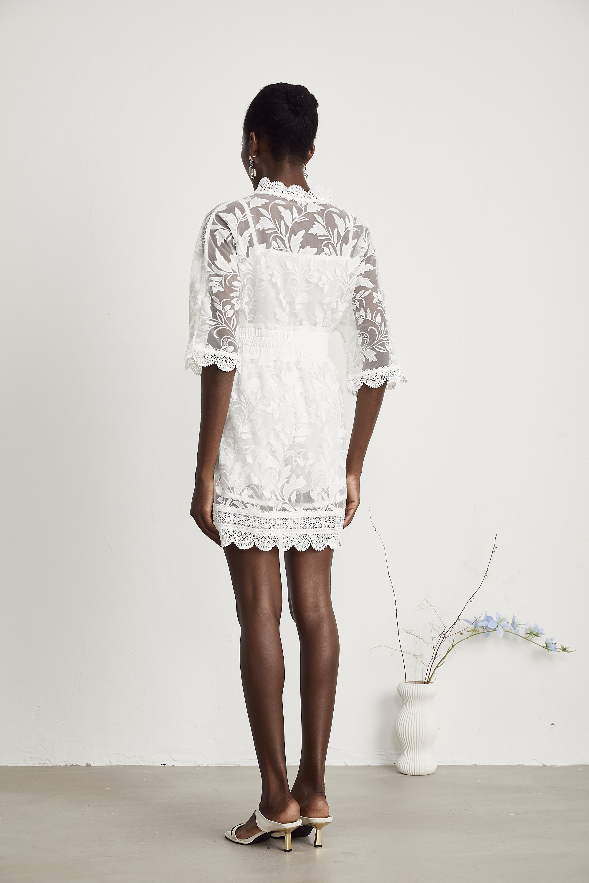 Léna semi-sheer lace embroidered top & shorts matching set