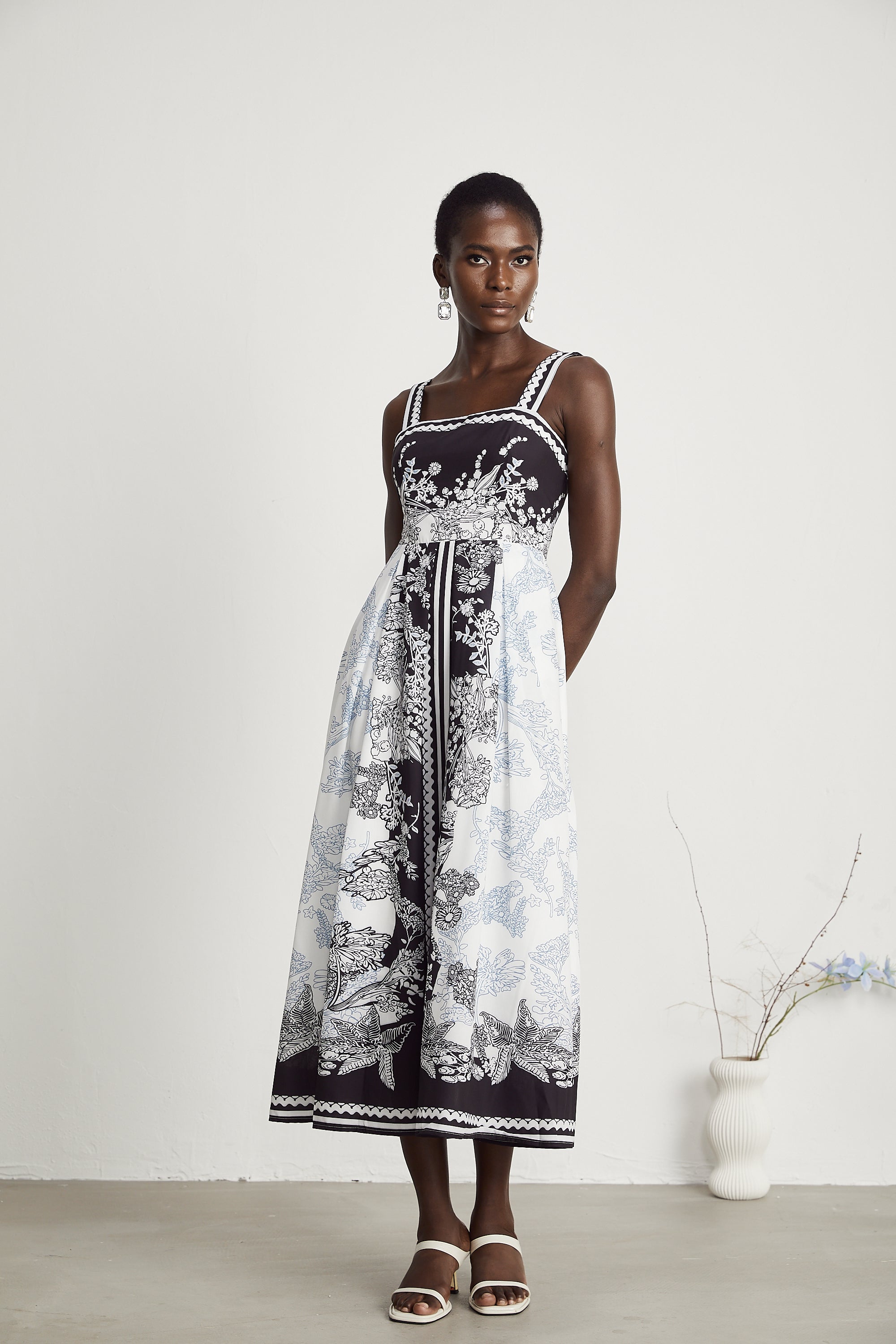 Antibes graphic-print midi dress