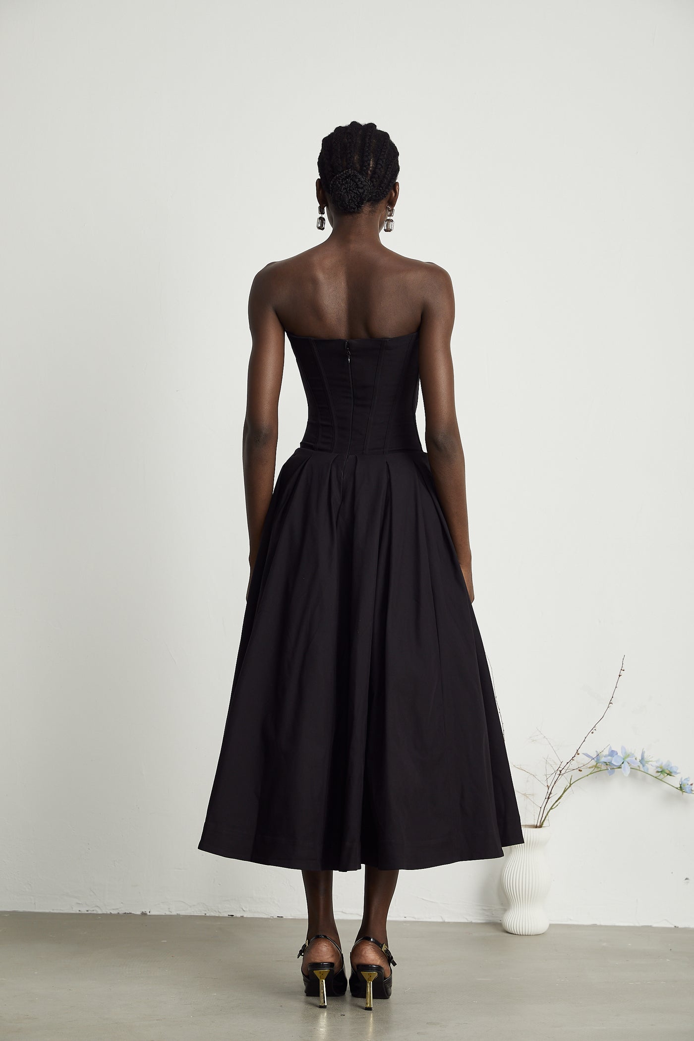 Sienna Off-Shoulder Corset Midi Dress