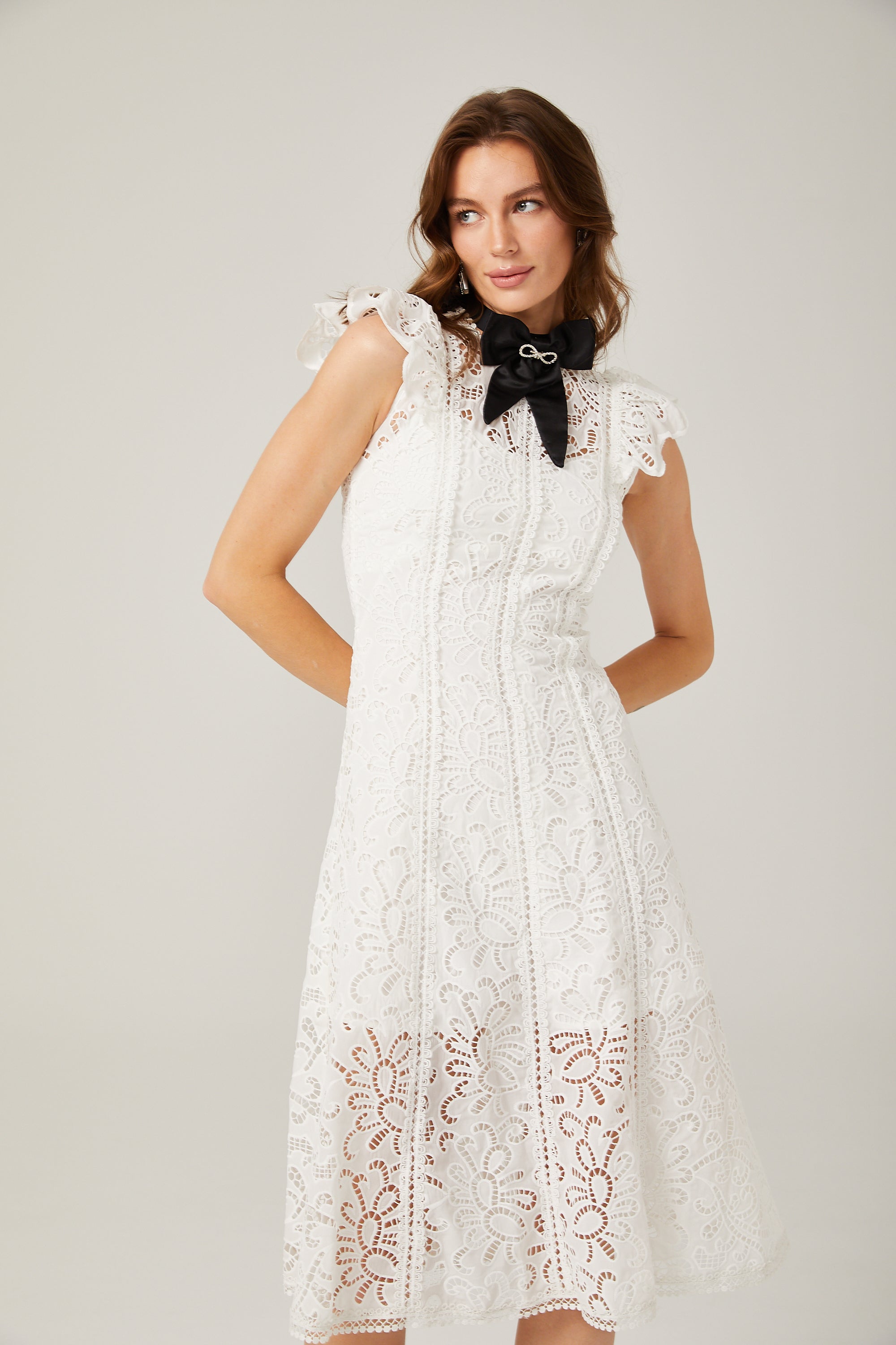 Chloé lace cut-out bowknot mini dress