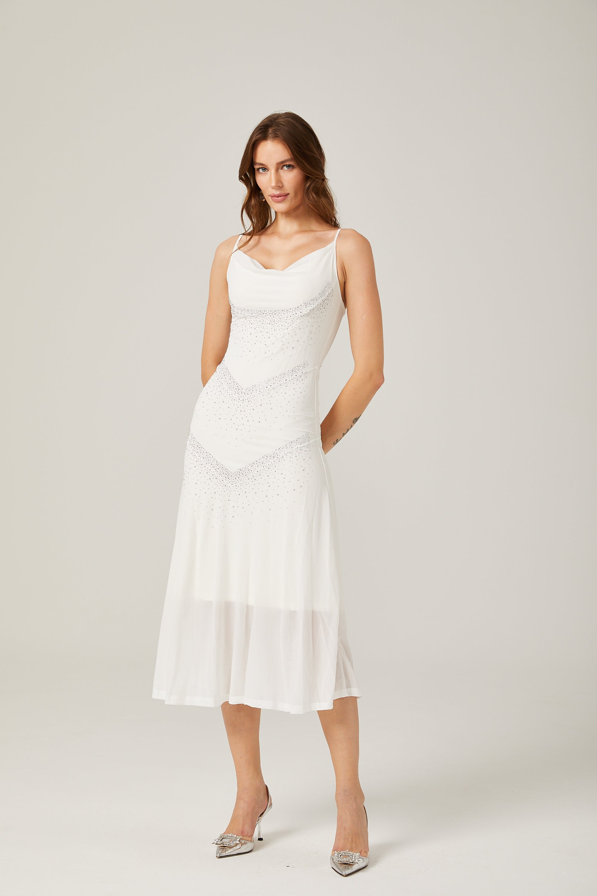 Élise white embellished midi dress