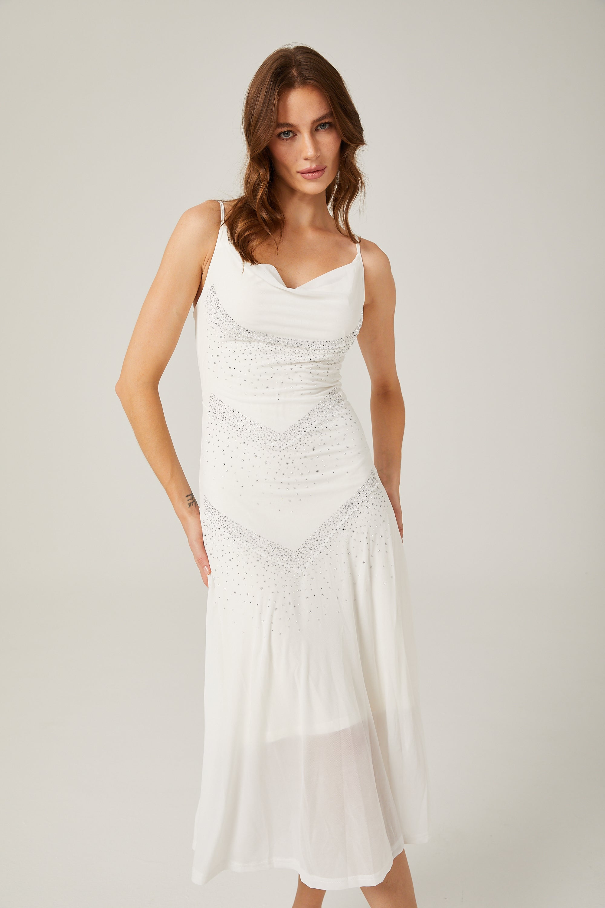 Élise white embellished midi dress