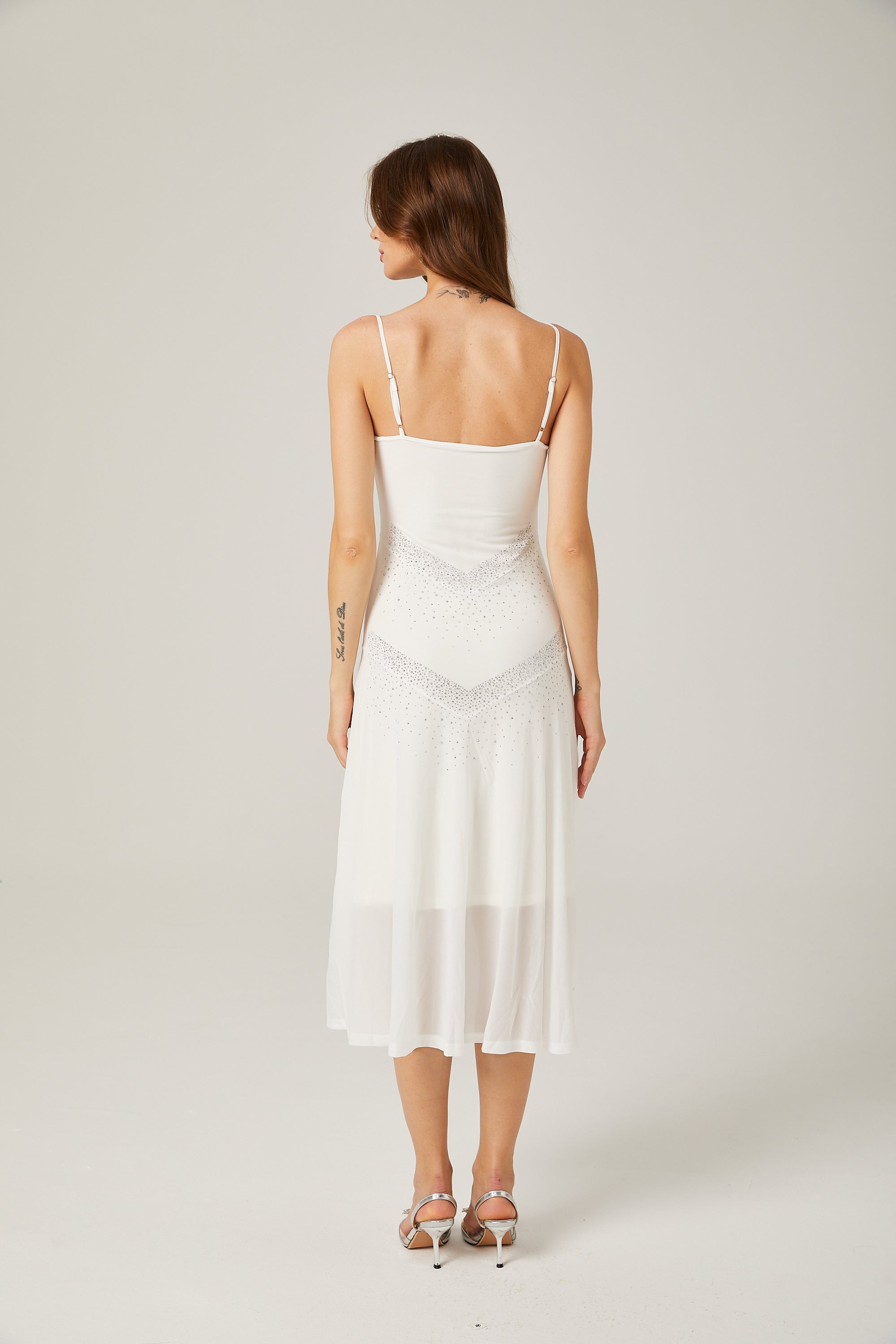 Élise white embellished midi dress