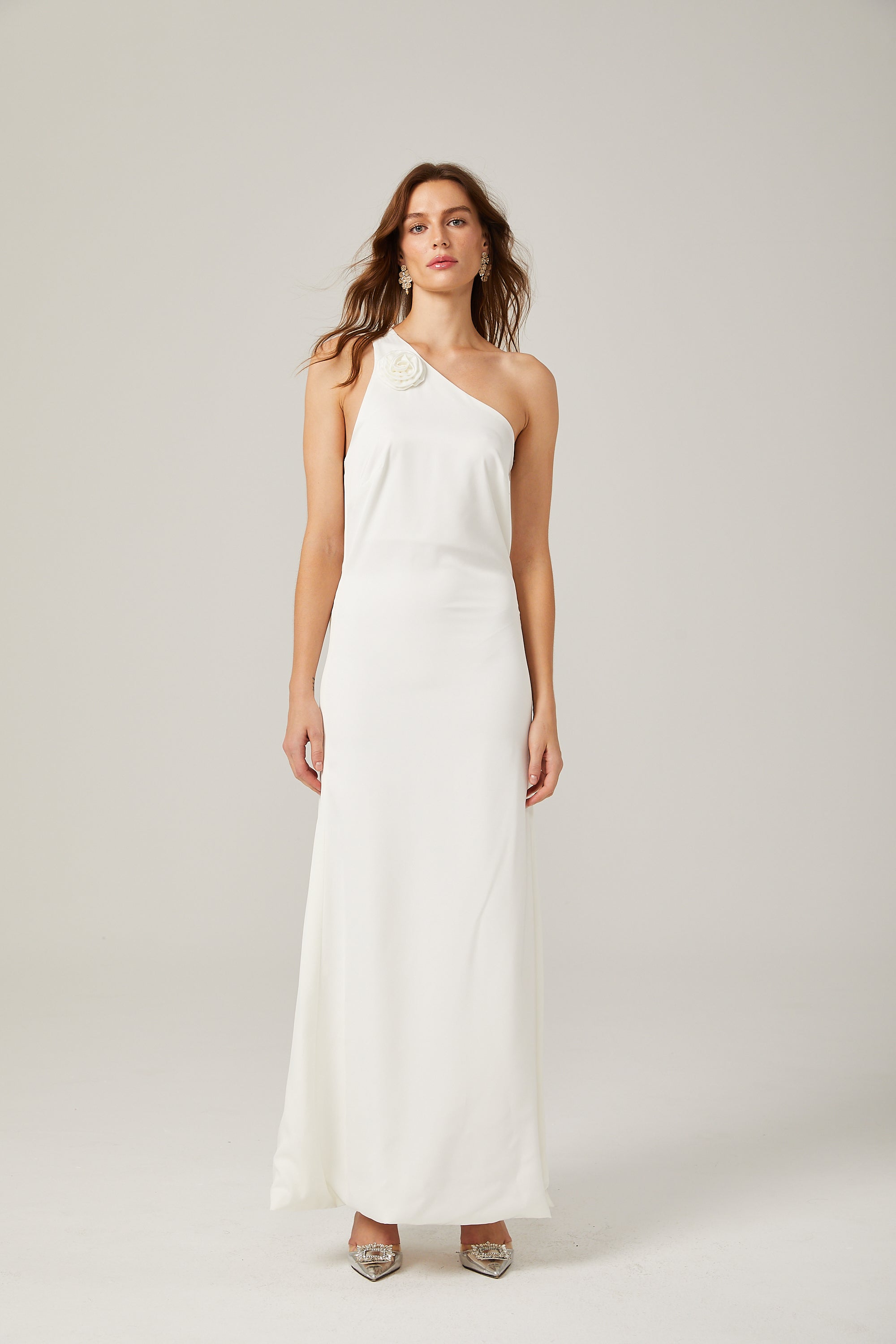 Sophie white floral-appliqué ribbon-design maxi dress