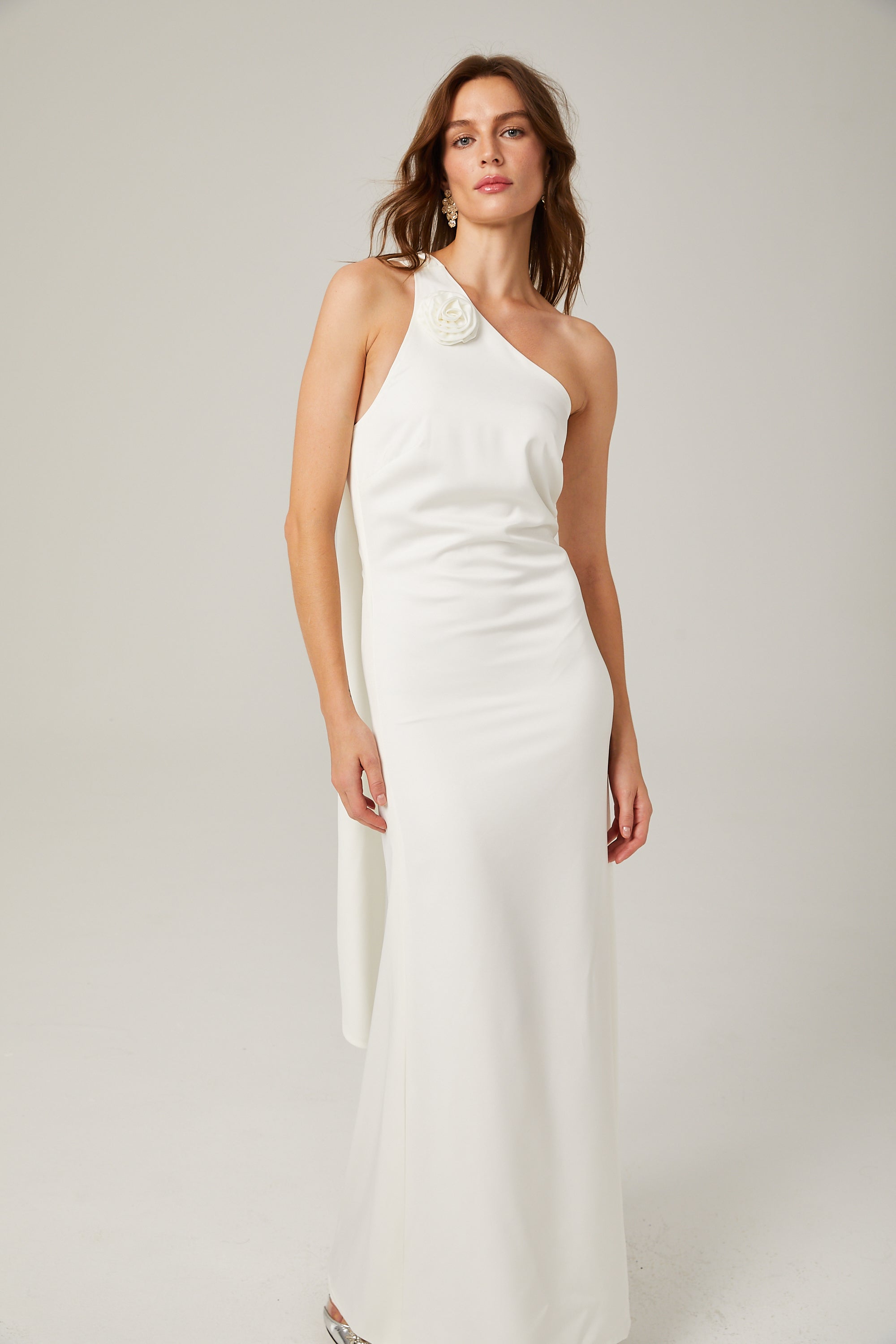 Sophie white floral-appliqué ribbon-design maxi dress