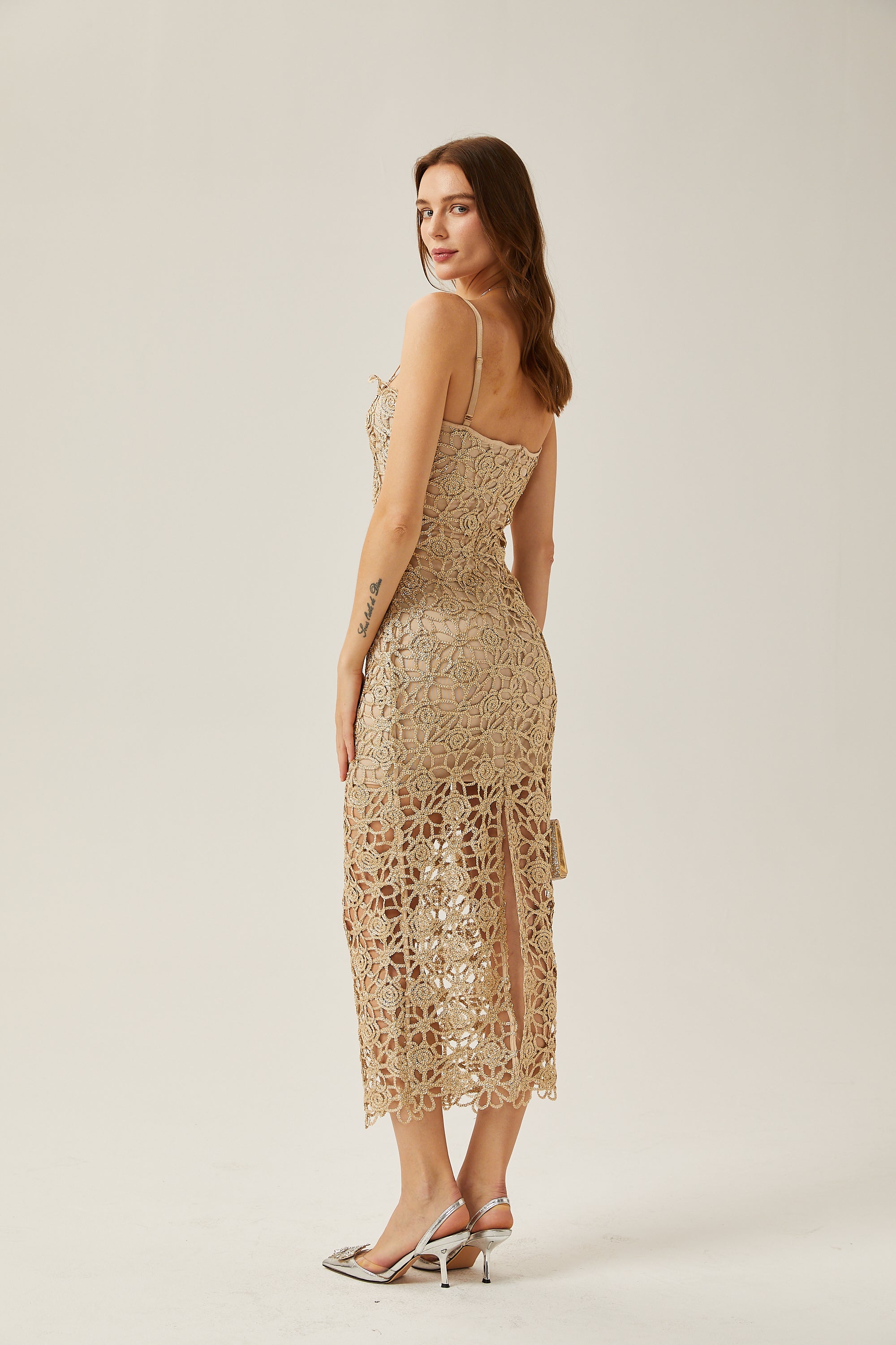 Béatrice floral-embroidered sleeveless midi dress