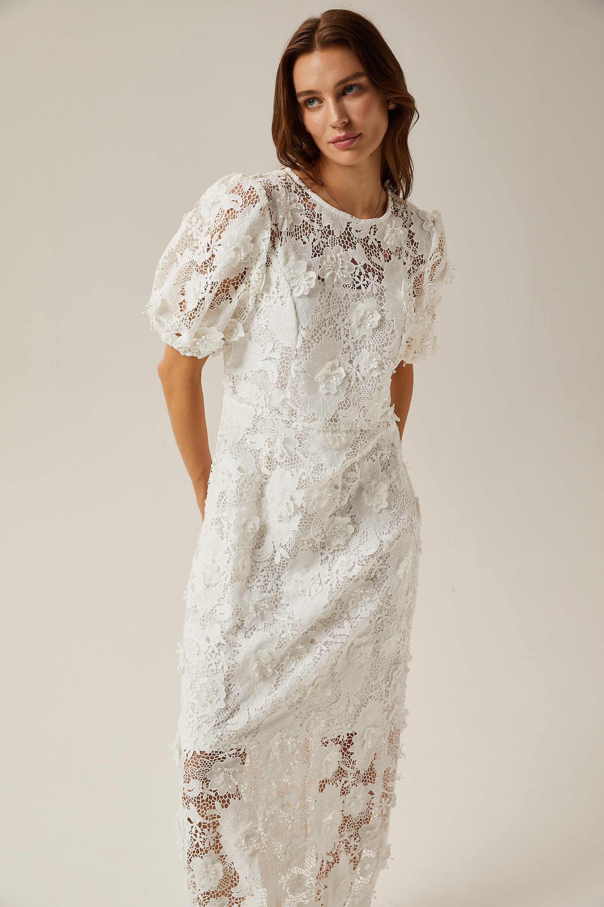 Valérie white floral lace midi dress