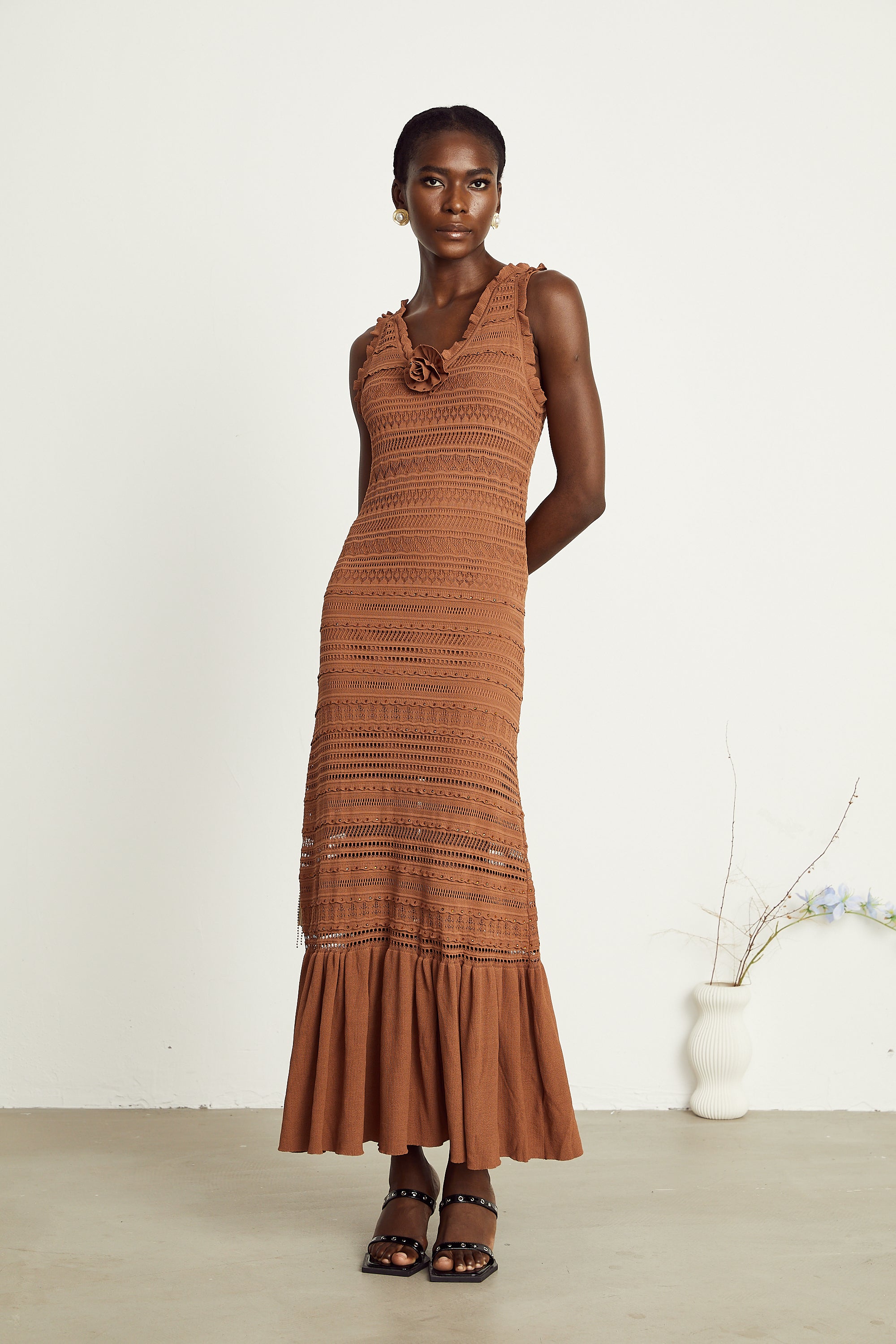 Béatrice brown crochet-knit flower maxi dress