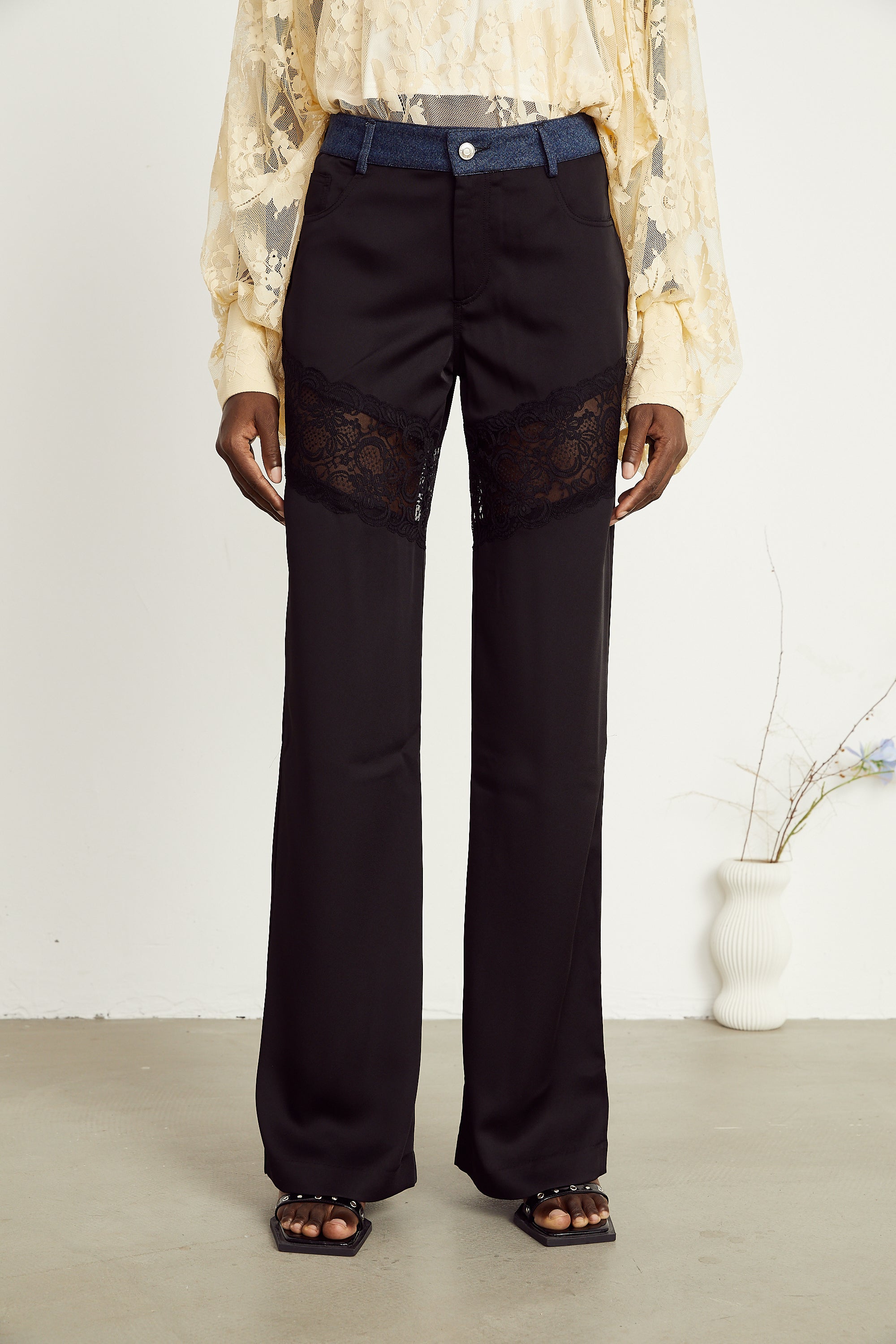 Azura lace-detail long straight trousers