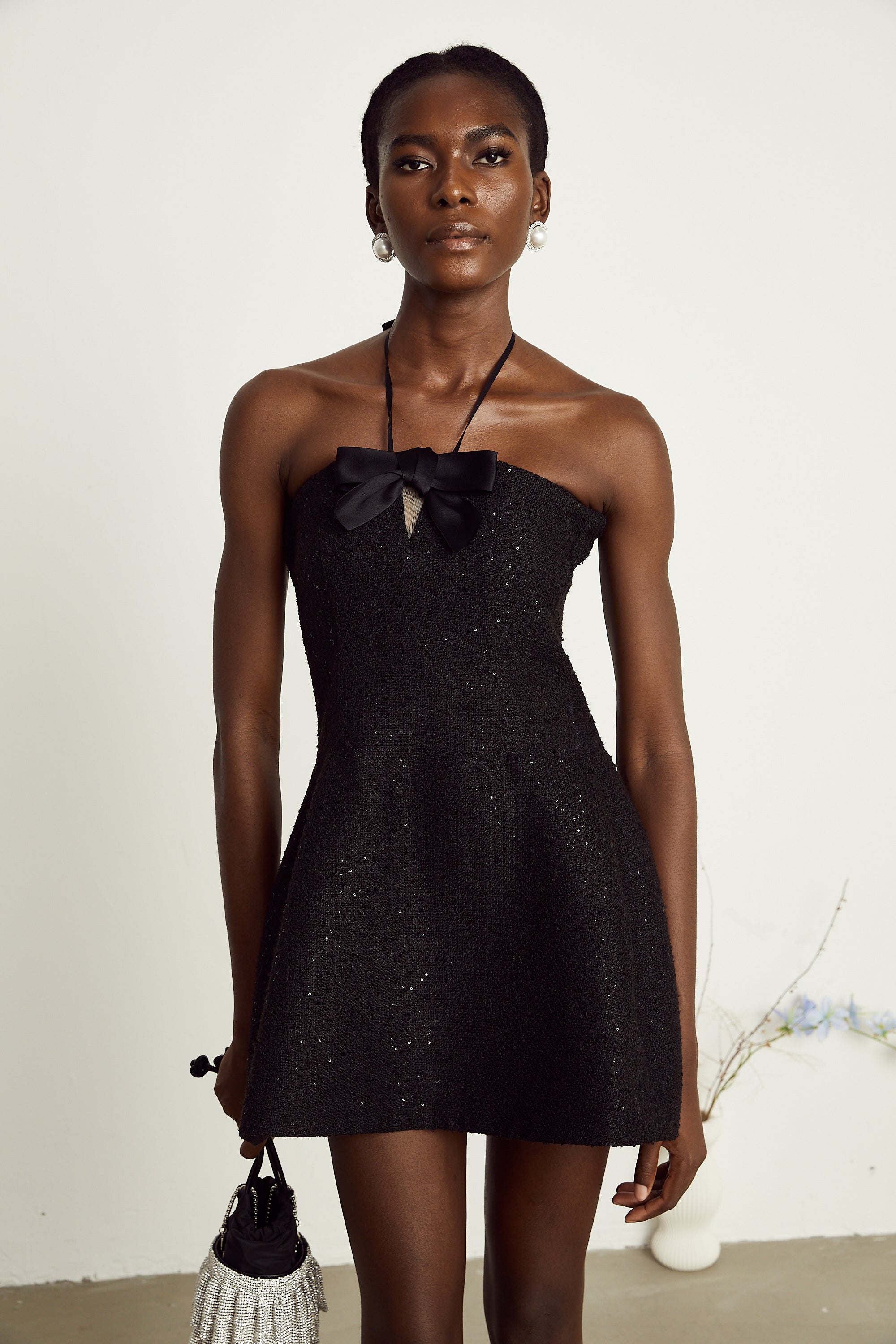 Éloïse black sequined sleeveless tweed mini dress