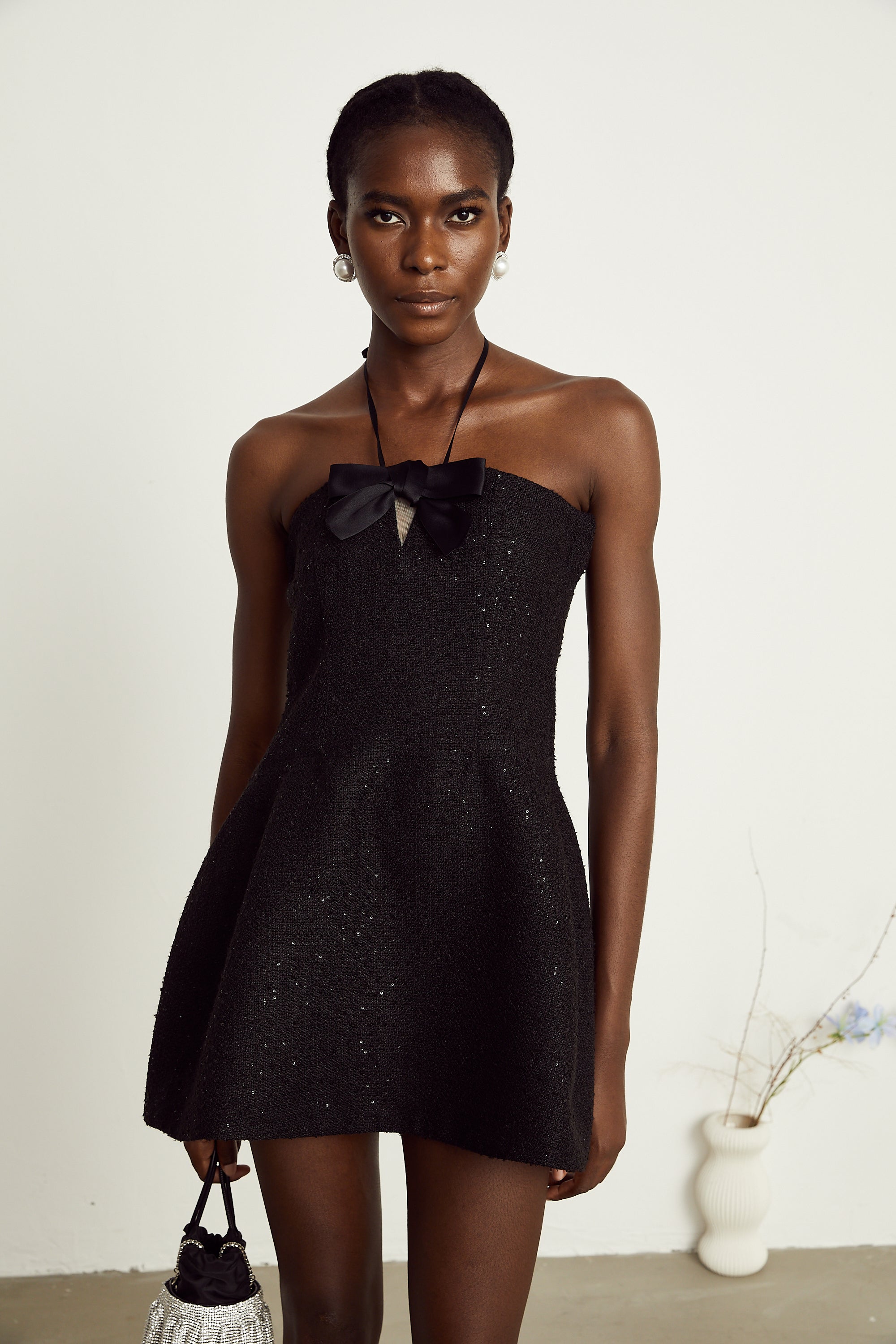 Éloïse black sequined sleeveless tweed mini dress