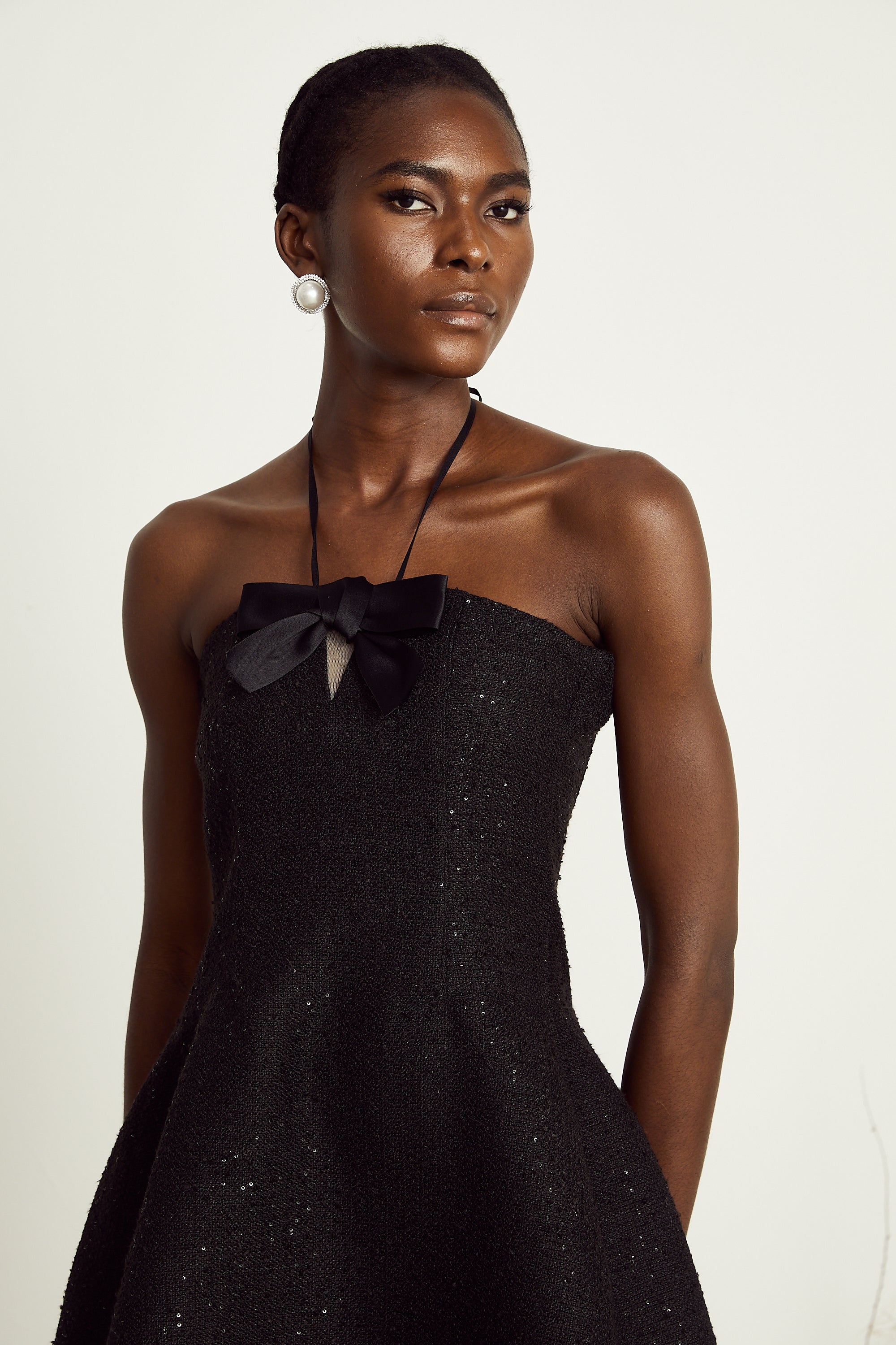 Éloïse black sequined sleeveless tweed mini dress