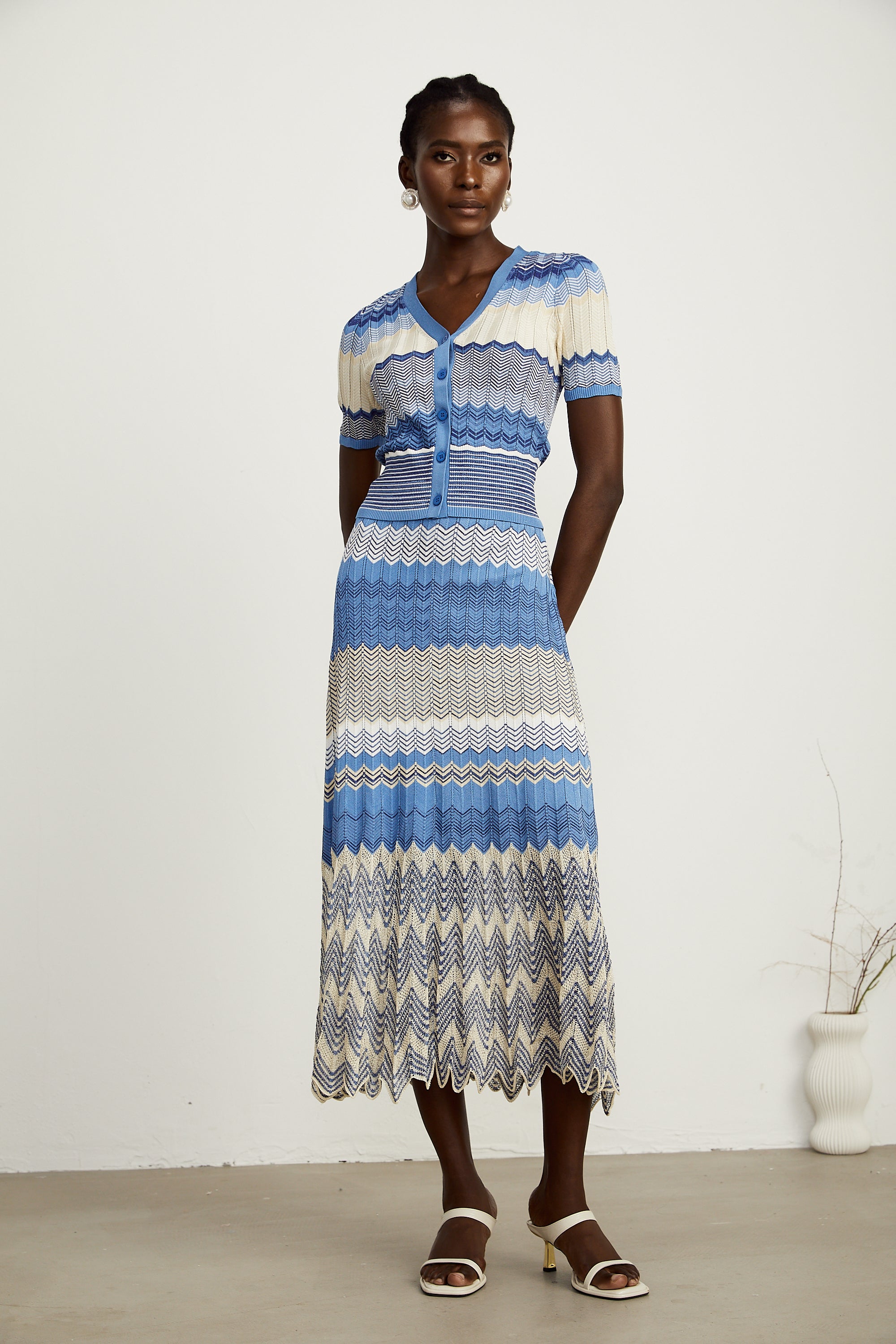 Daniela blue zigzag-design knit top & skirt matching set