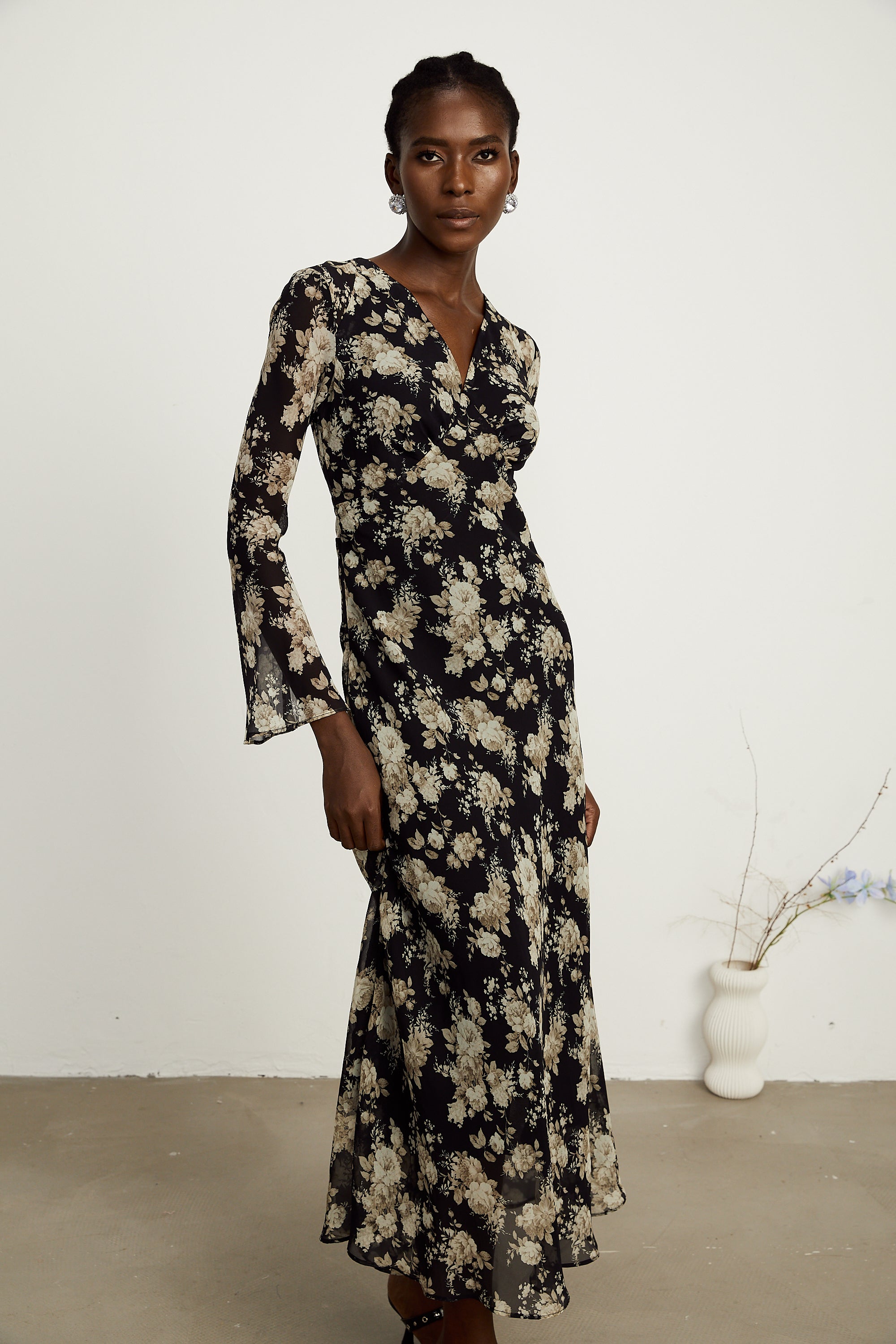 Hannah black floral-print flared midi dress