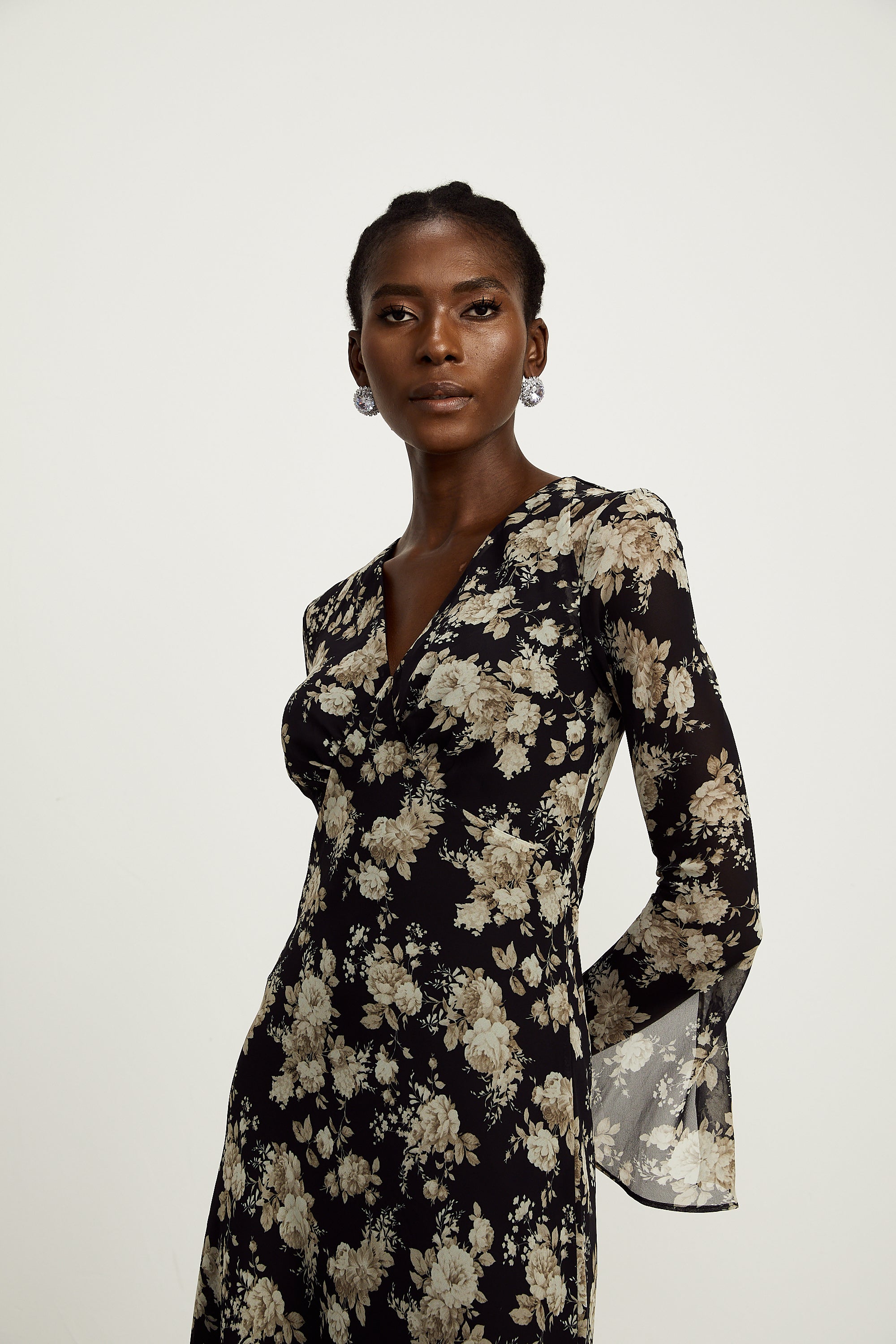 Hannah black floral-print flared midi dress