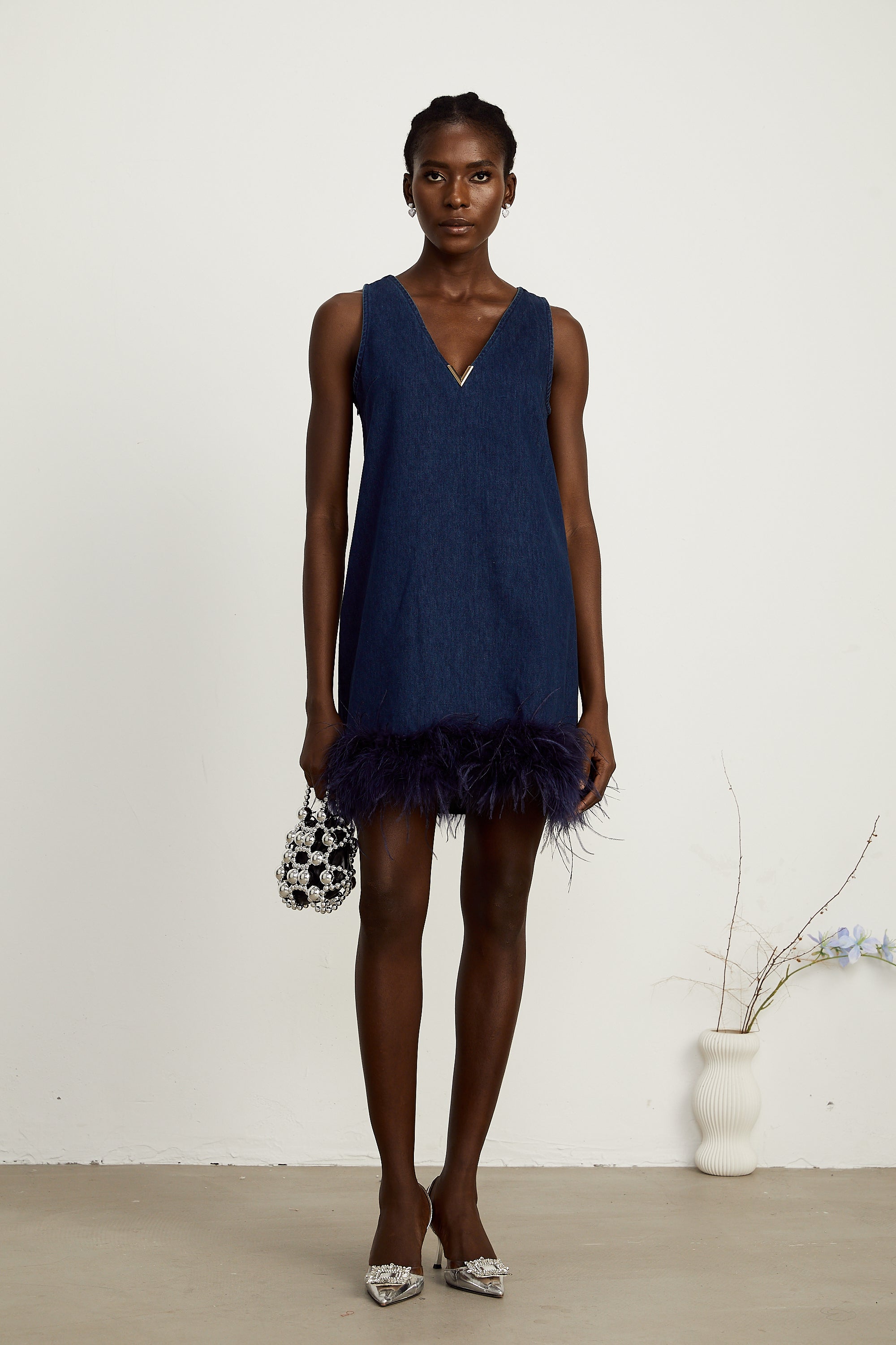 Éloïse blue sleeveless feather-trim denim mini dress