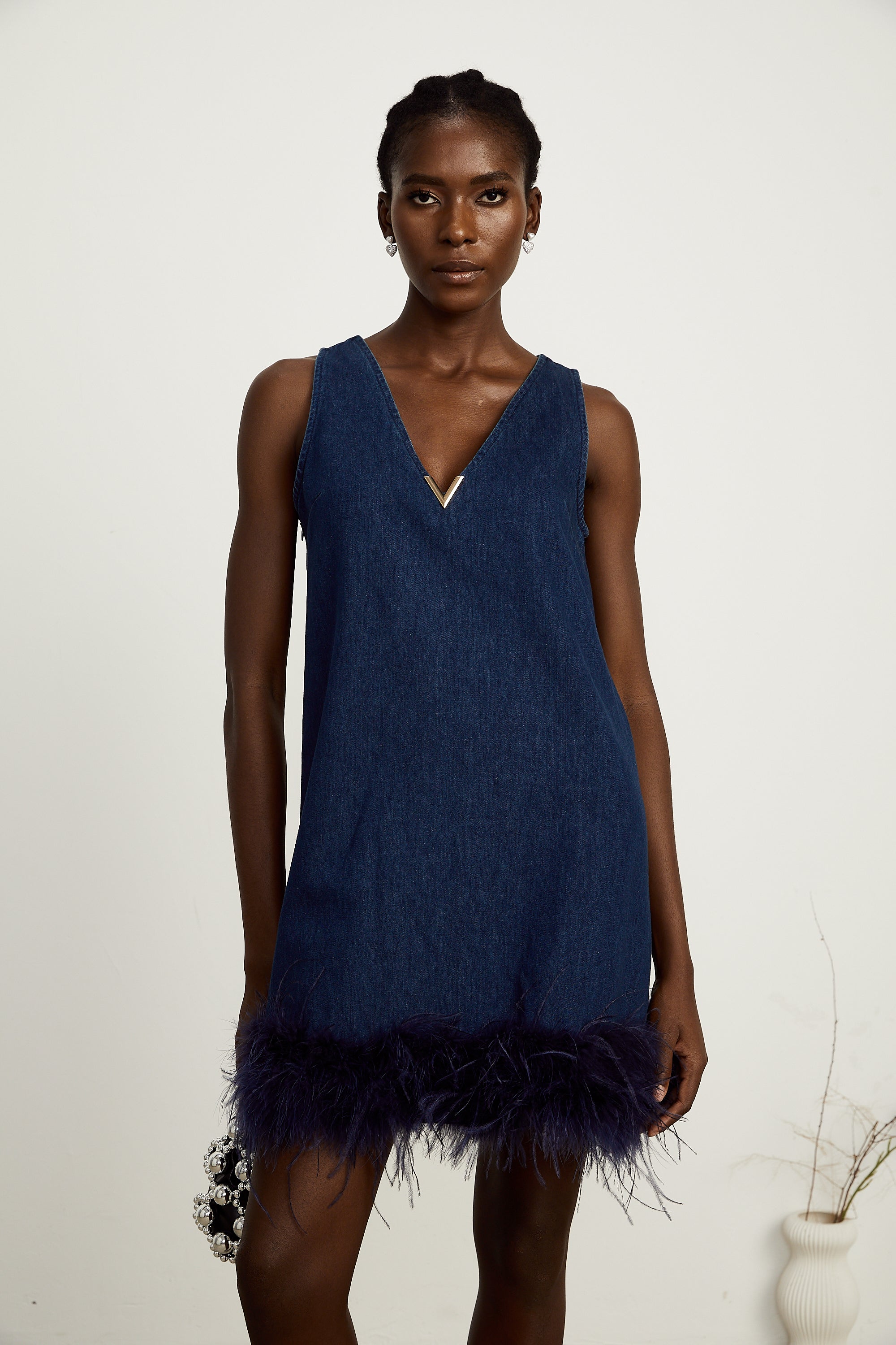 Éloïse blue sleeveless feather-trim denim mini dress