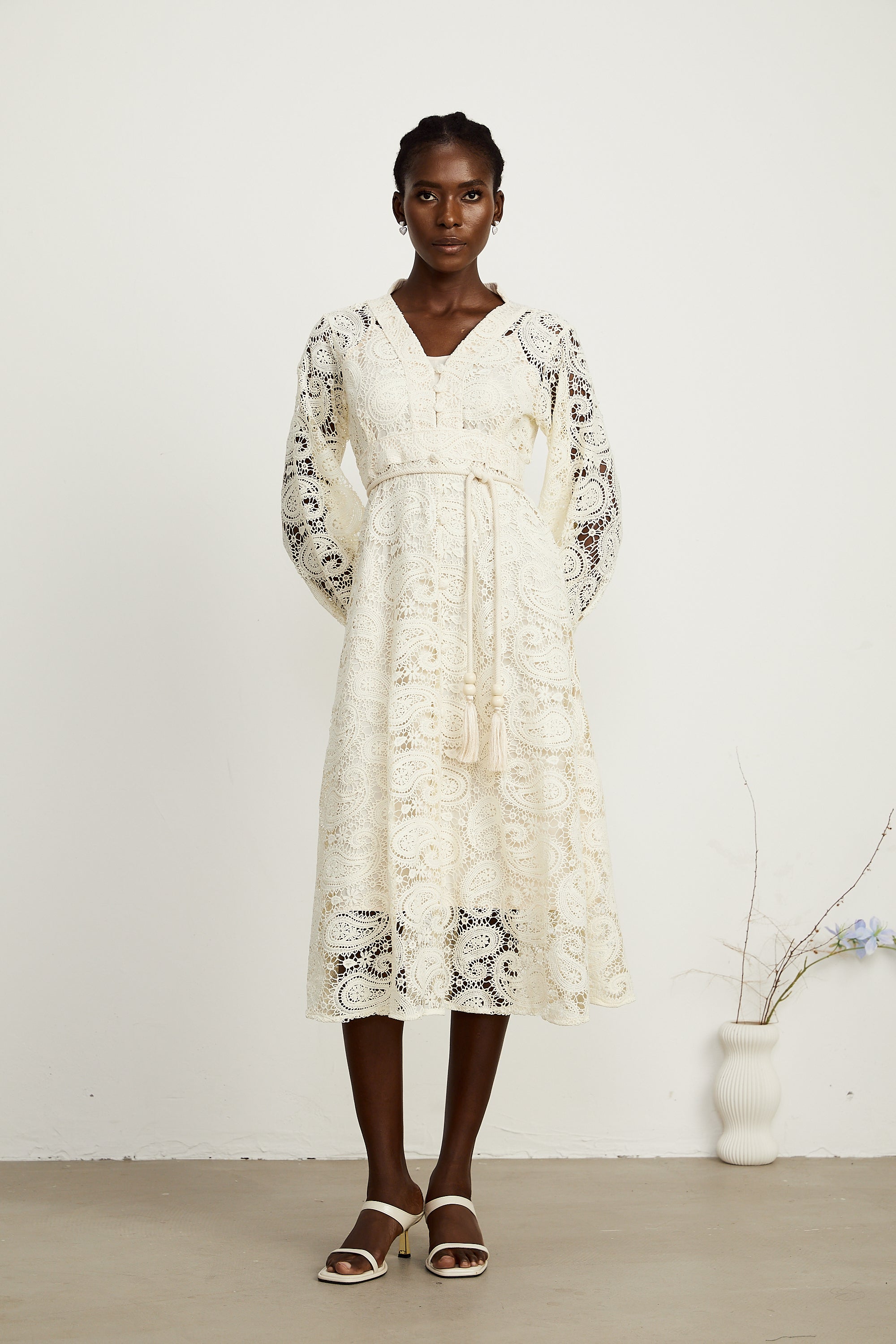 Georgette paisley-pattern lace midi dress