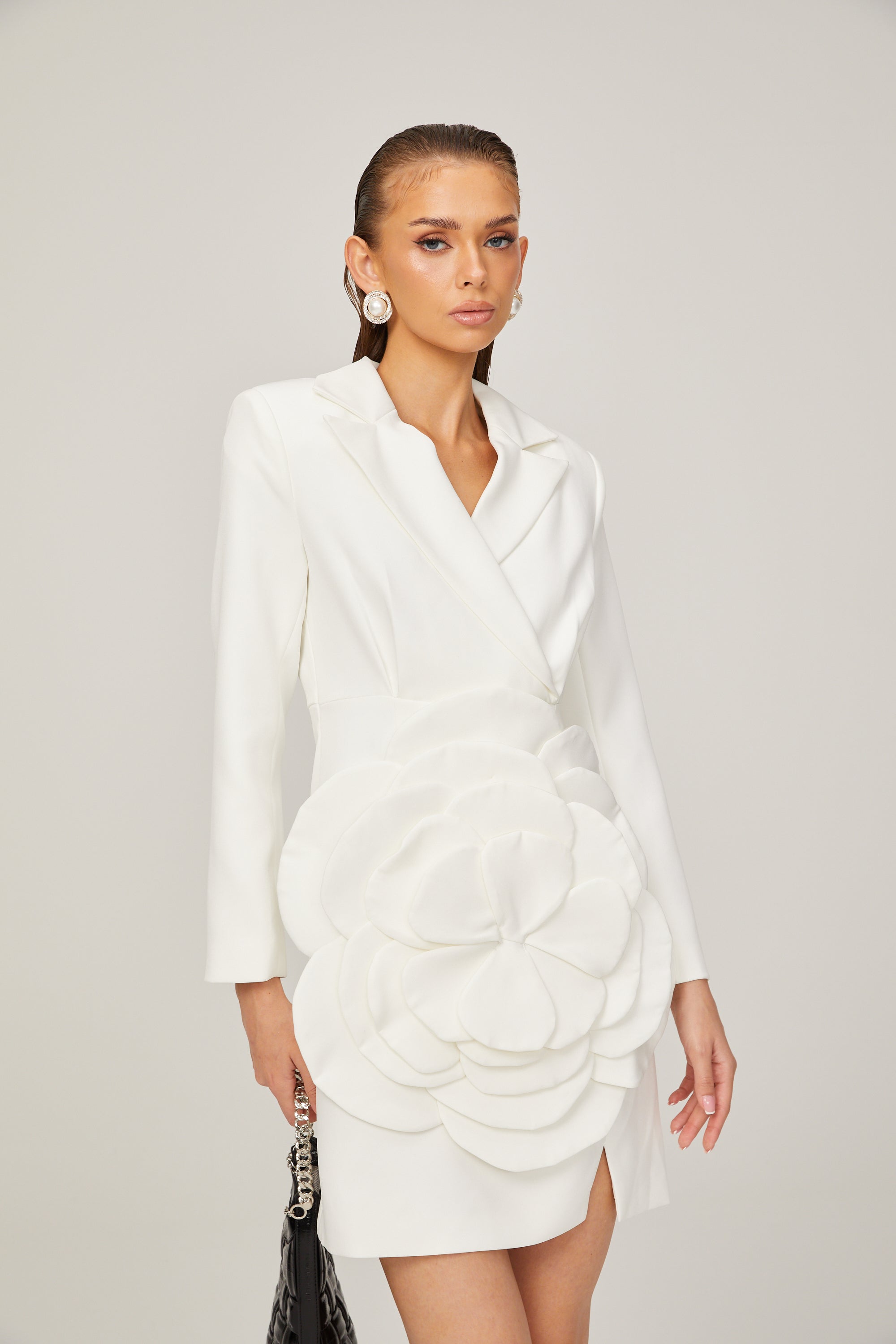 Axelle white flower-appliqué blazer dress