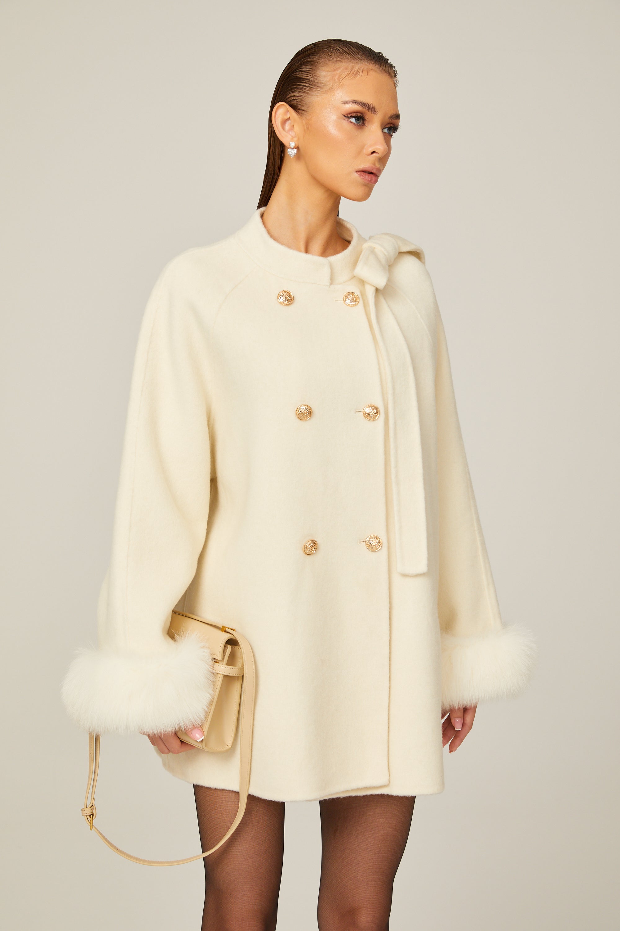 Colette white wool fur bowknot coat