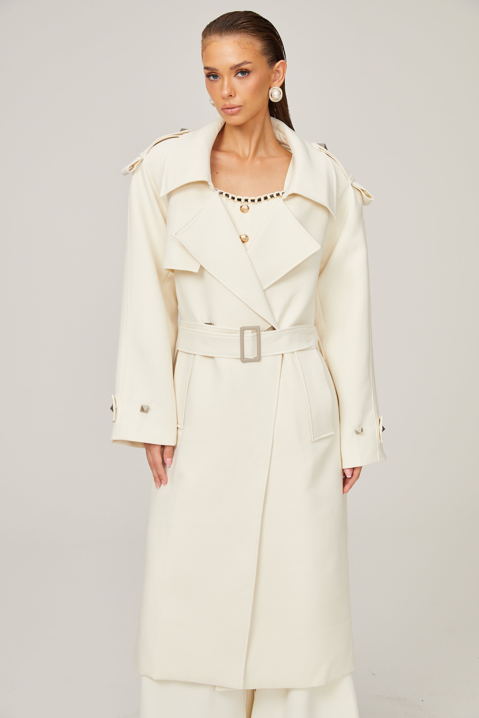 Chris white geometric-button belted trench coat