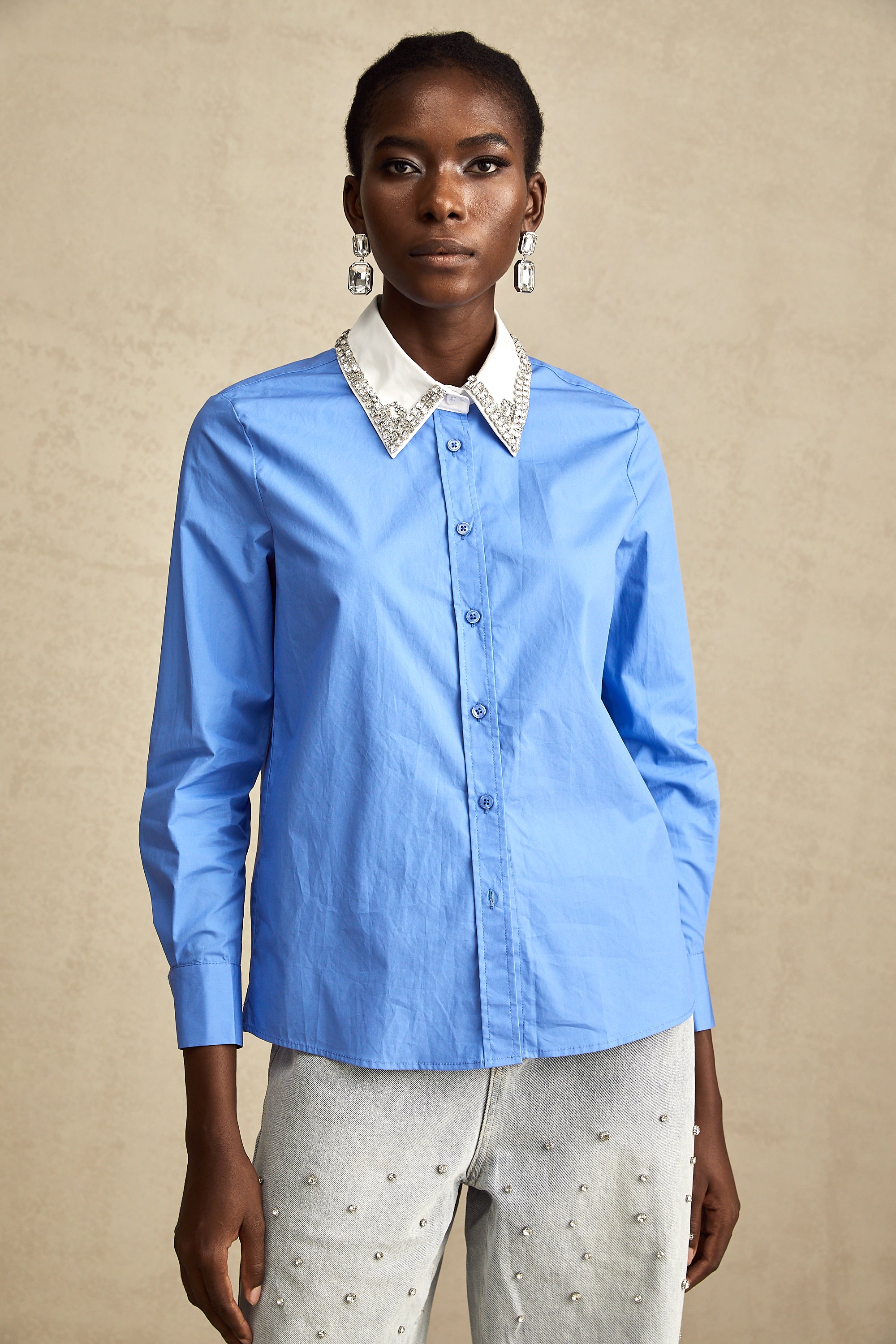 Émilie blue rhinestone color-block shirt