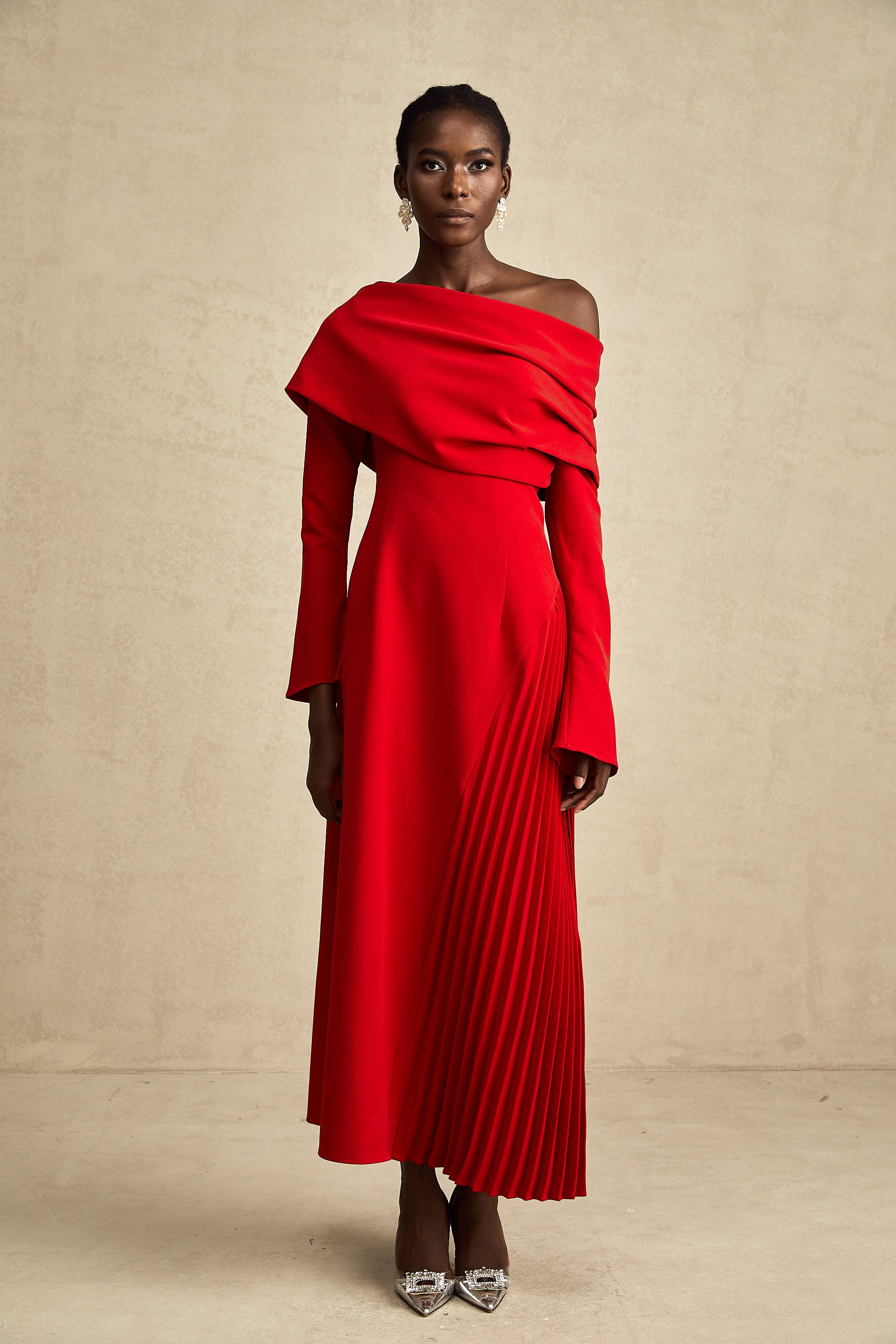 Valentine red high-slit pleated maxi dress