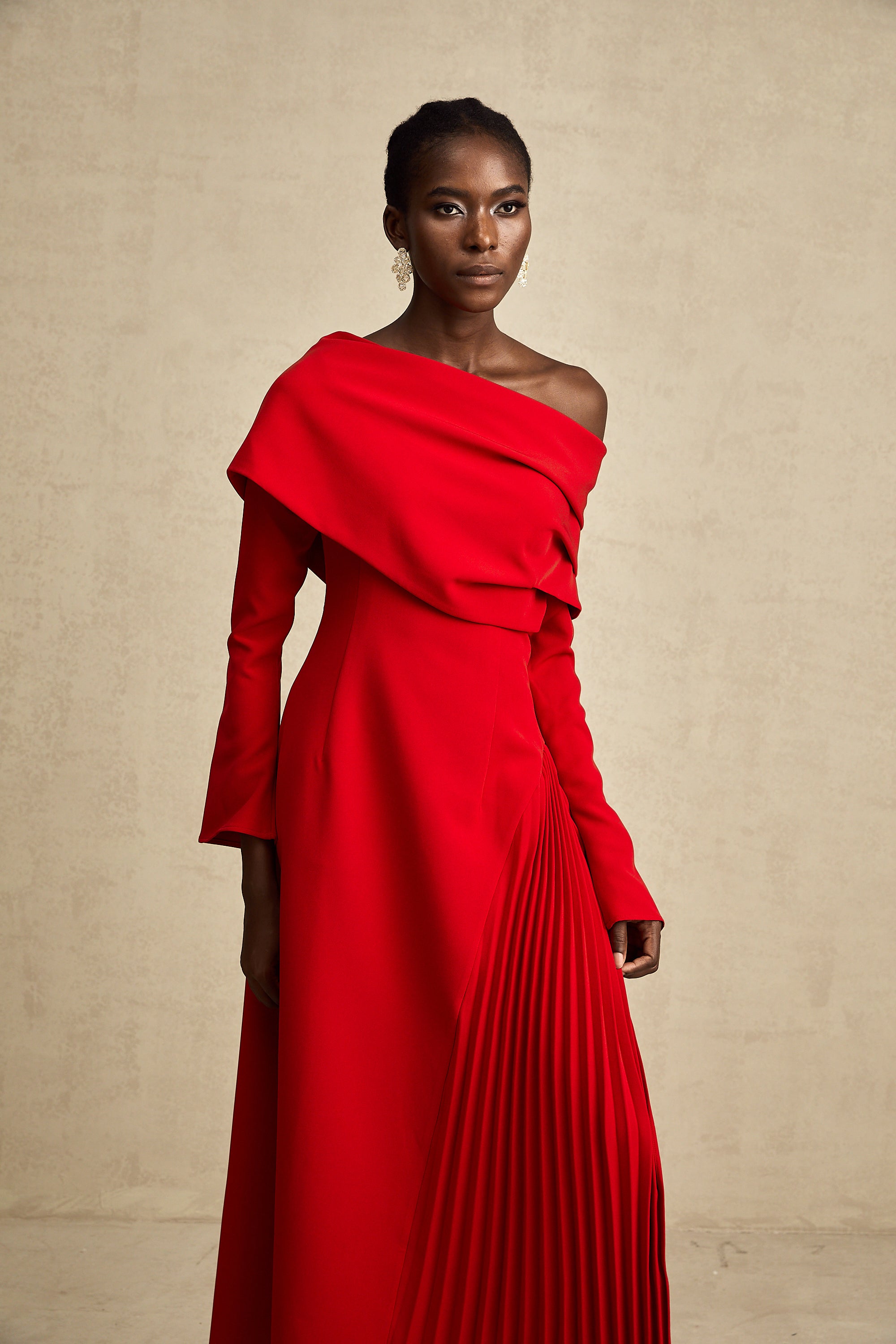 Valentine red high-slit pleated maxi dress