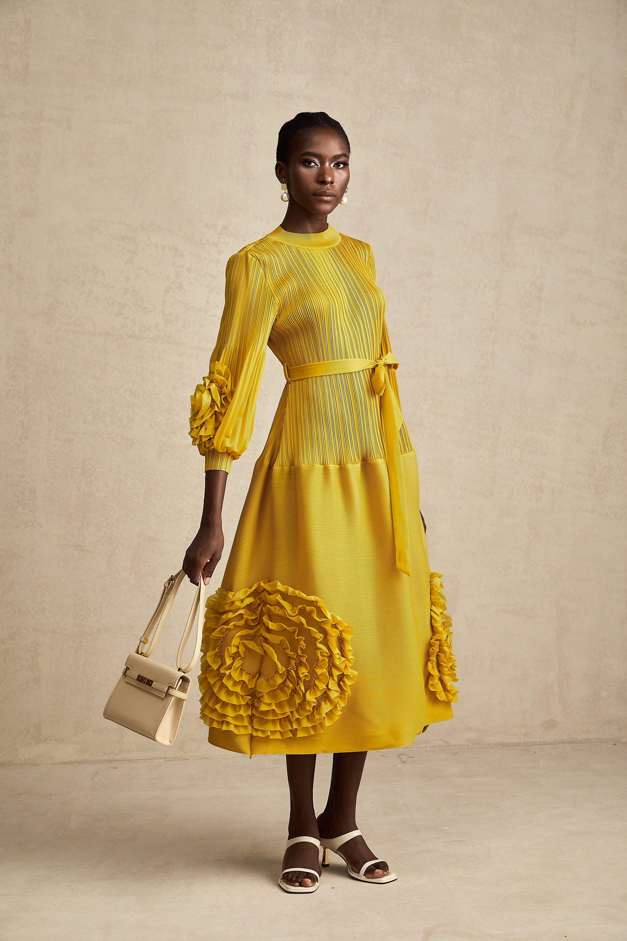 Aïda yellow 3d-petal ruffled midi dress