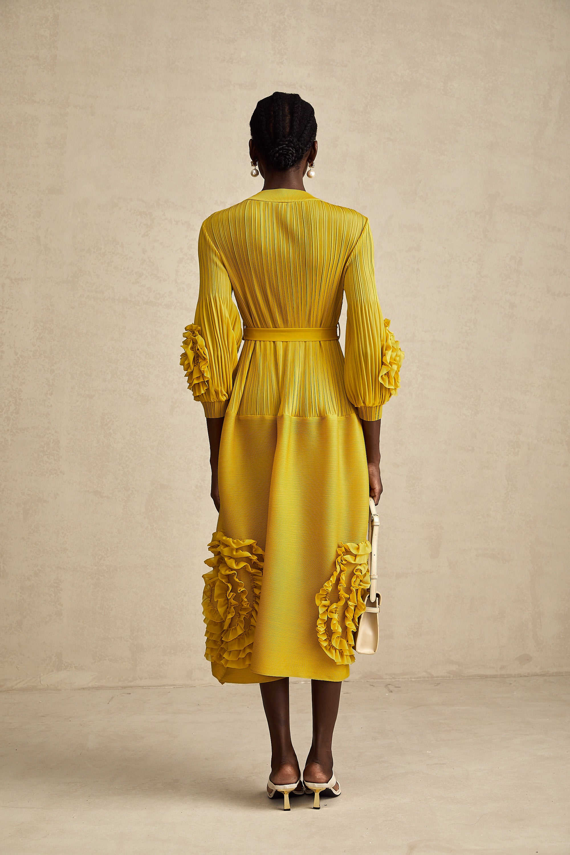 Aïda yellow 3d-petal ruffled midi dress