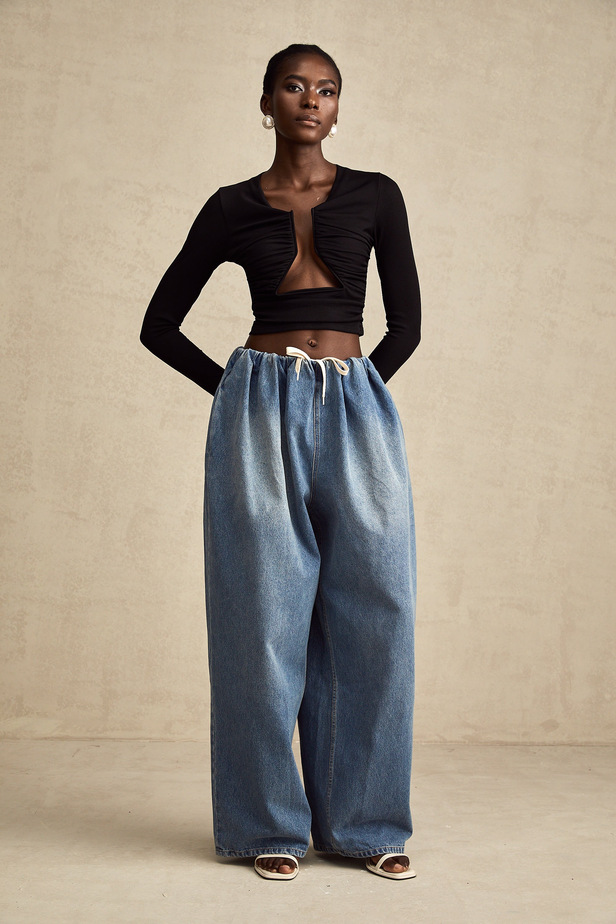 Eulalie blue pleated low-rise denim trousers