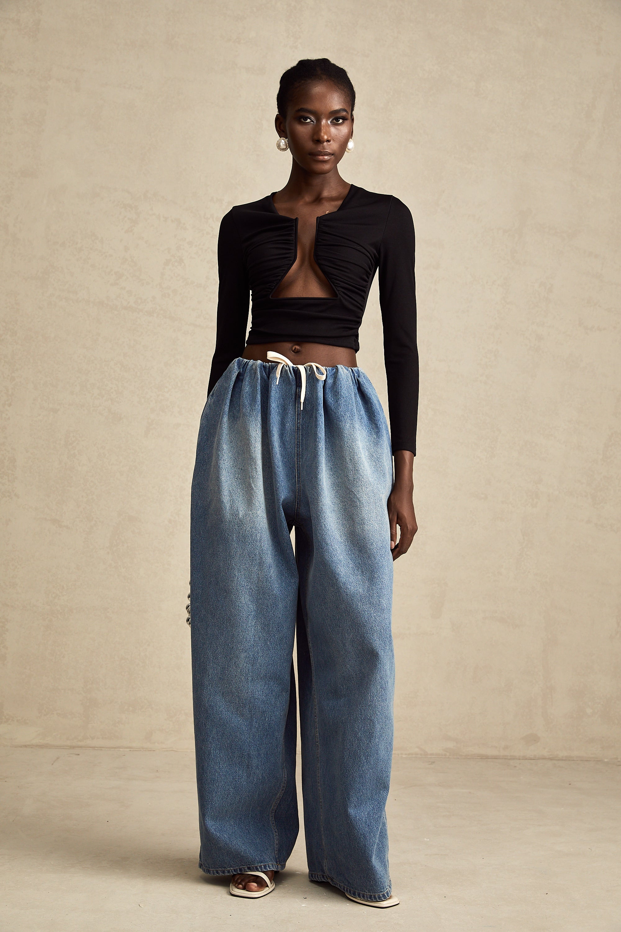 Eulalie blue pleated low-rise denim trousers