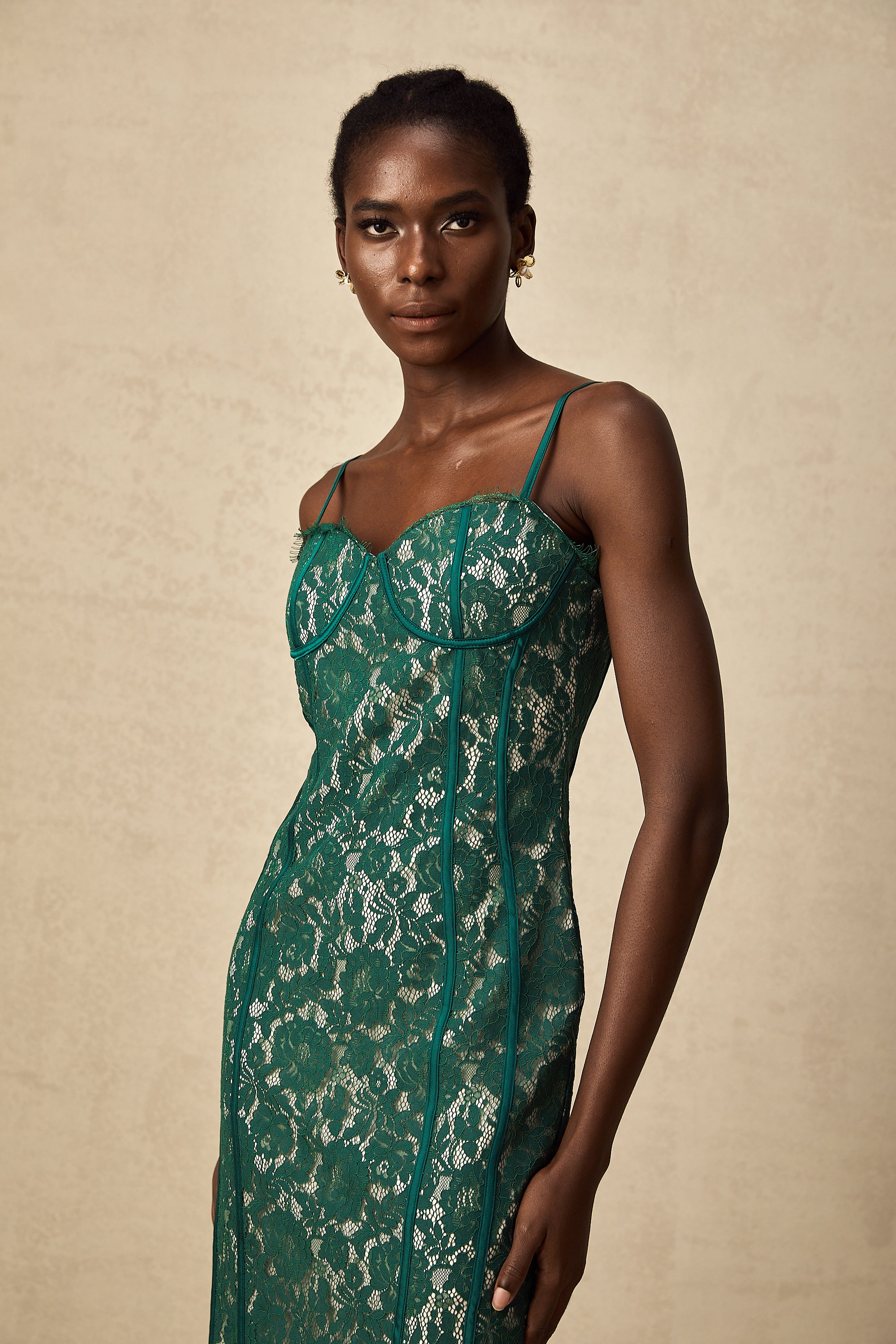 Céleste green lace bustier fitted midi dress