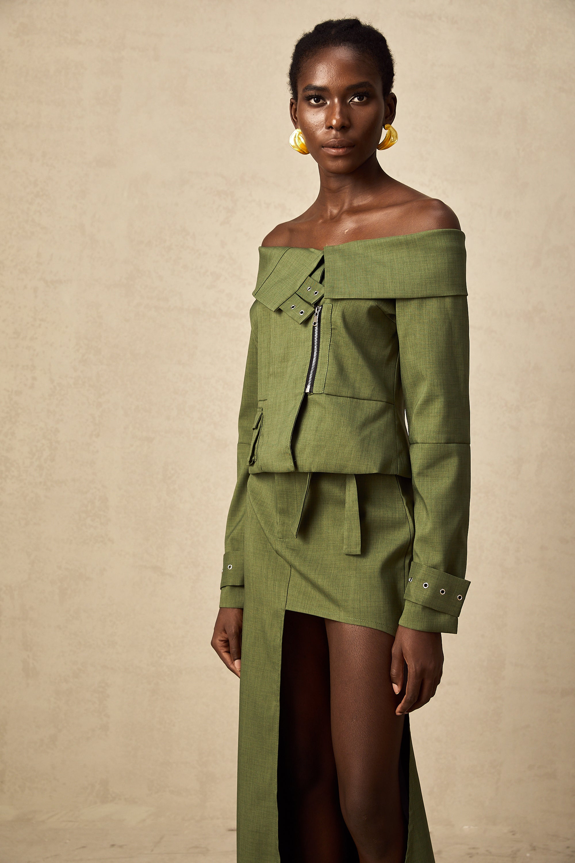 Éléna green asymmetric-design jacket & skirt matching set