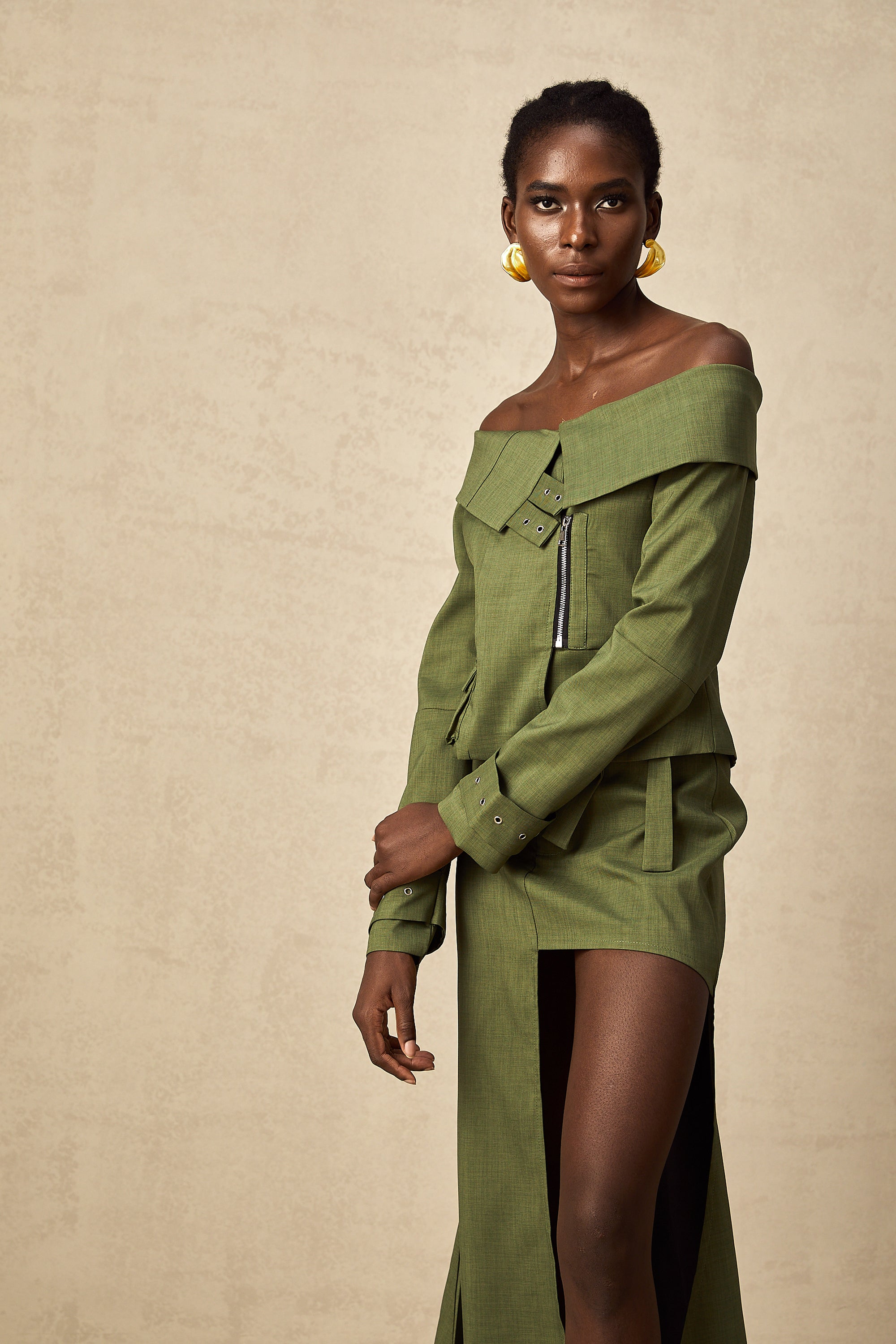 Éléna green asymmetric-design jacket & skirt matching set