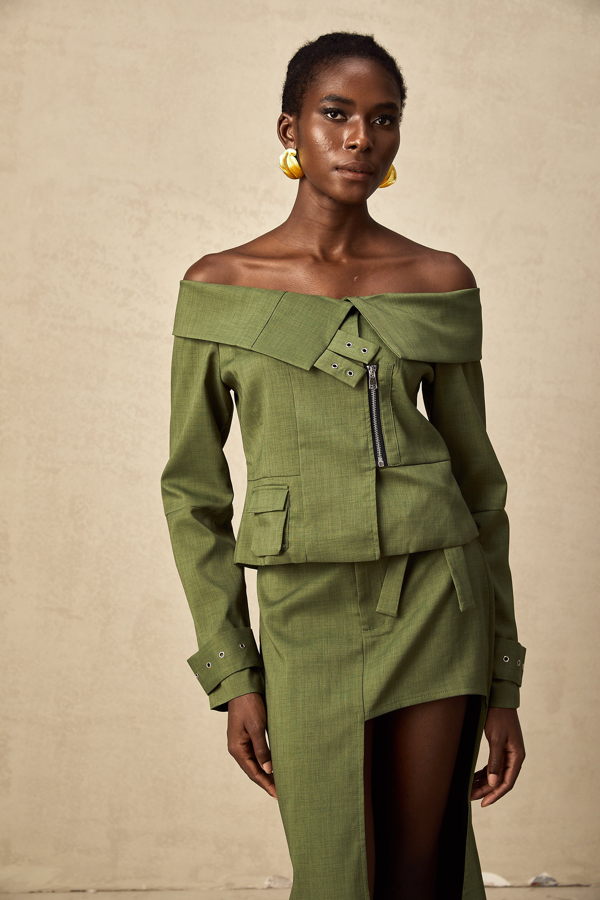 Éléna green asymmetric-design jacket & skirt matching set