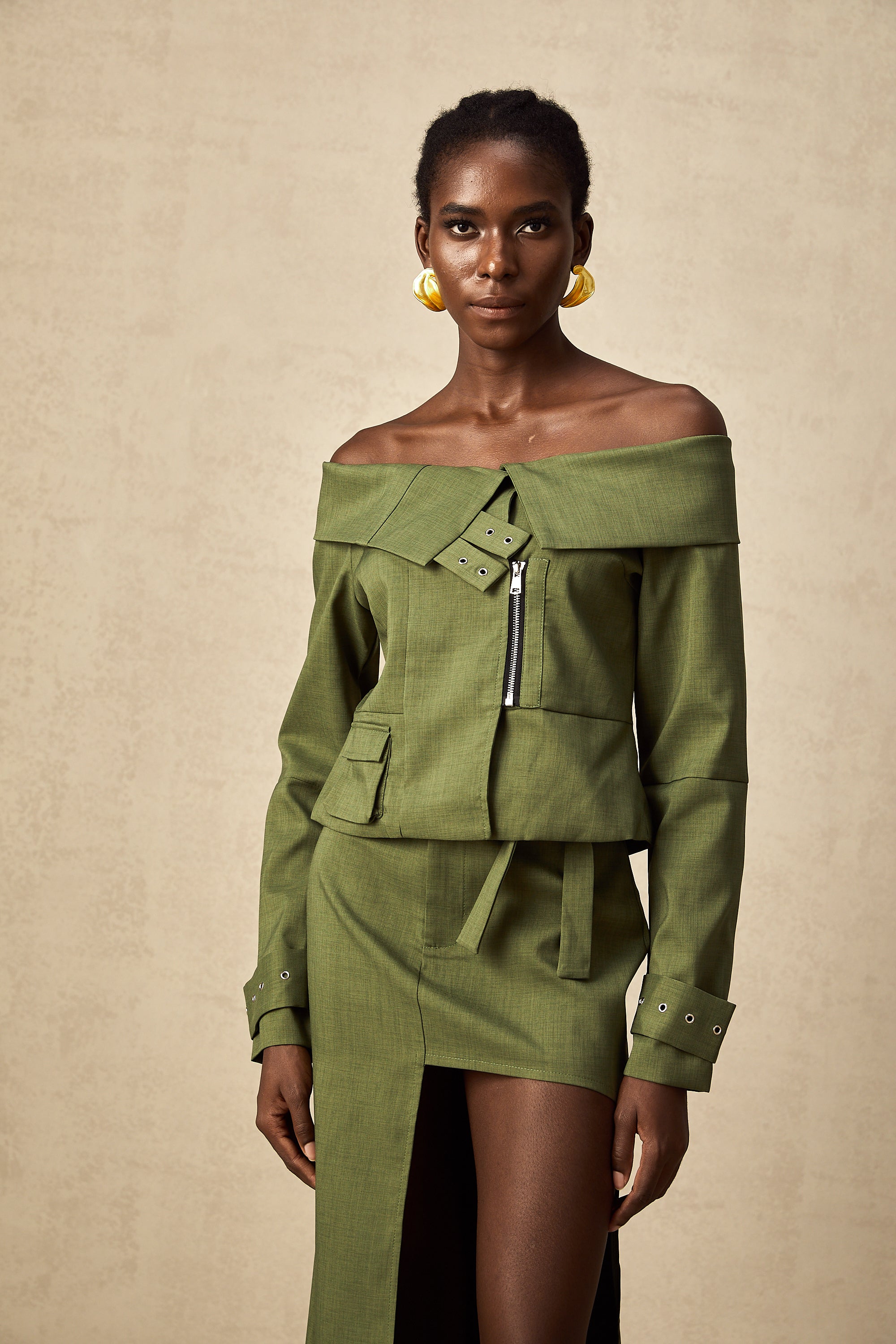 Éléna green asymmetric-design jacket & skirt matching set