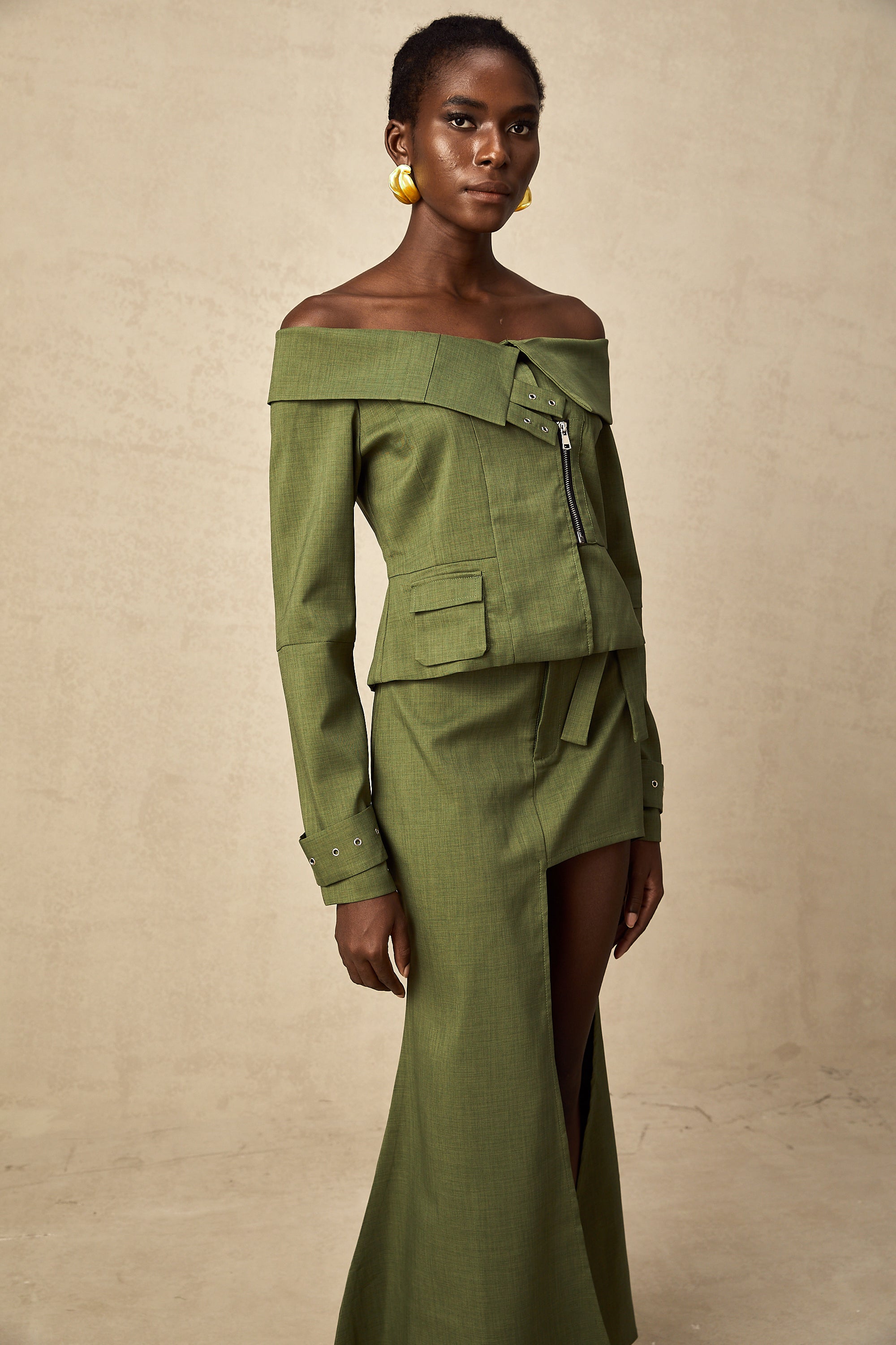 Éléna green asymmetric-design jacket & skirt matching set